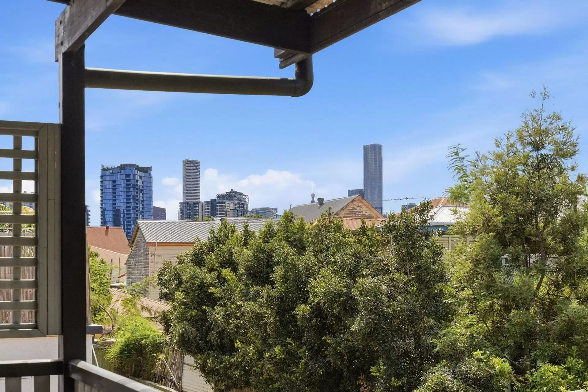 30 Princhester Street, West End Sold by Queensland Sotheby's International Realty - image 1