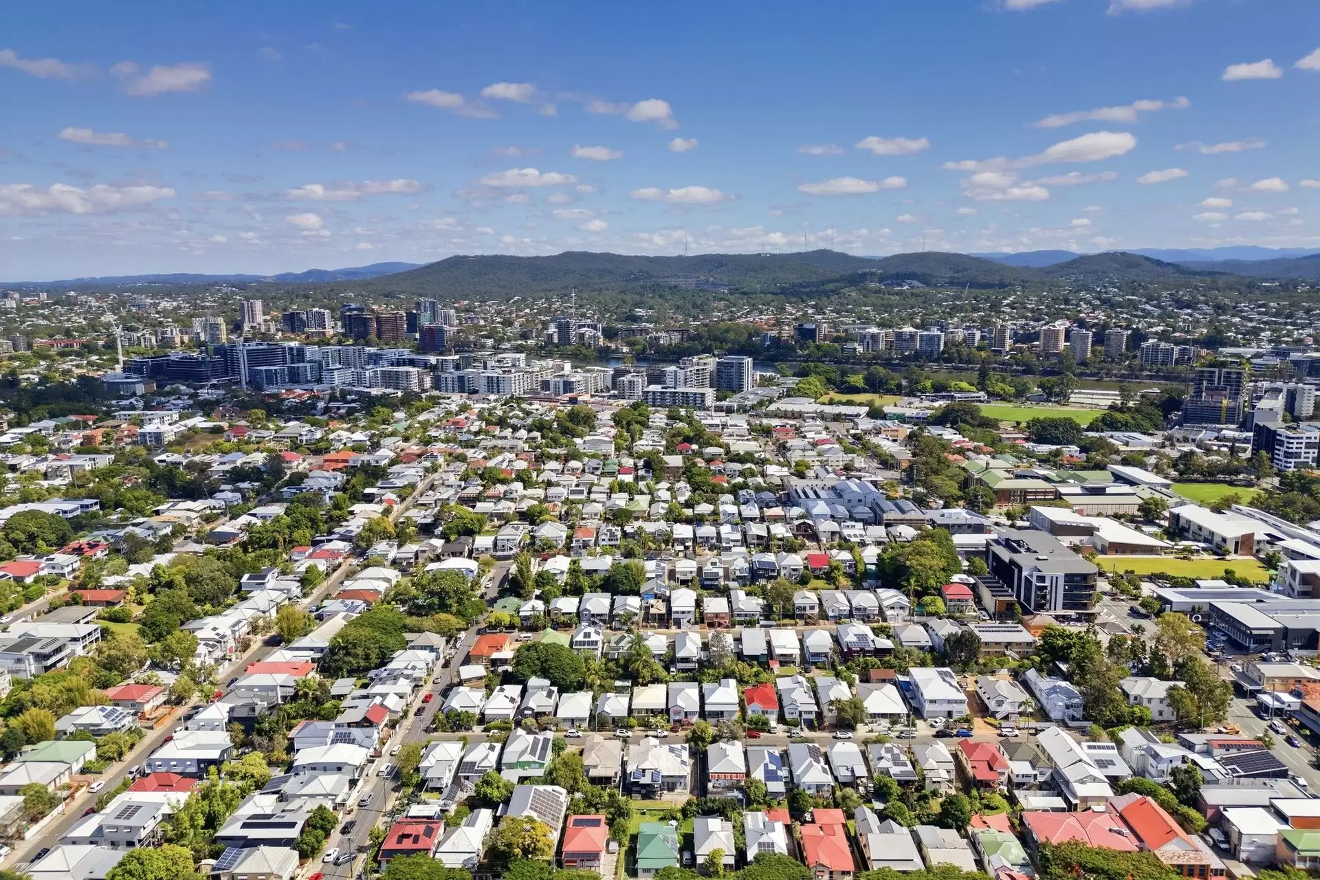 30 Princhester Street, West End Sold by Queensland Sotheby's International Realty - image 1
