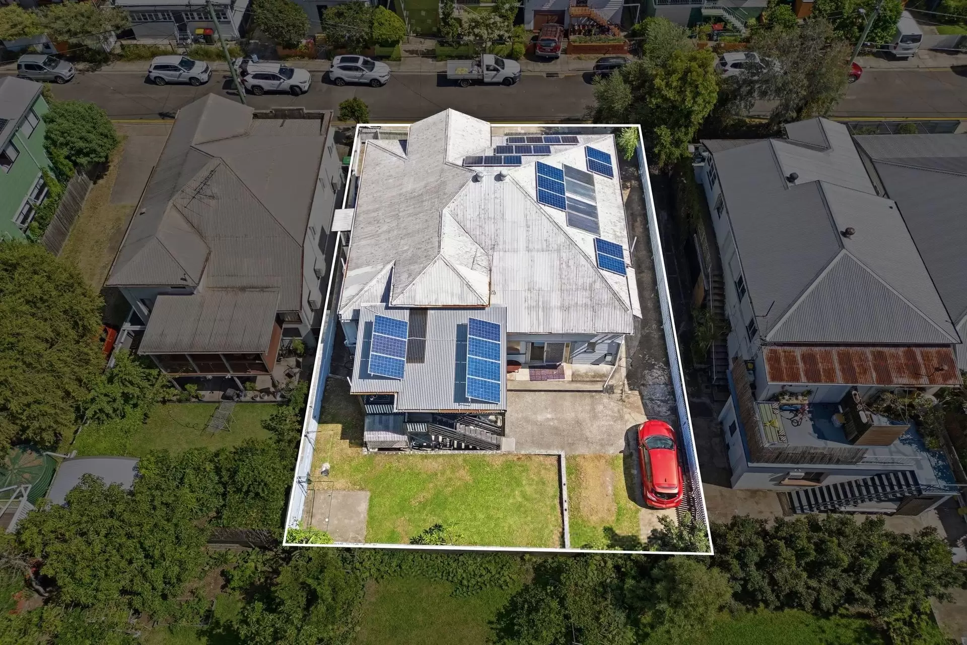 30 Princhester Street, West End Sold by Queensland Sotheby's International Realty - image 1