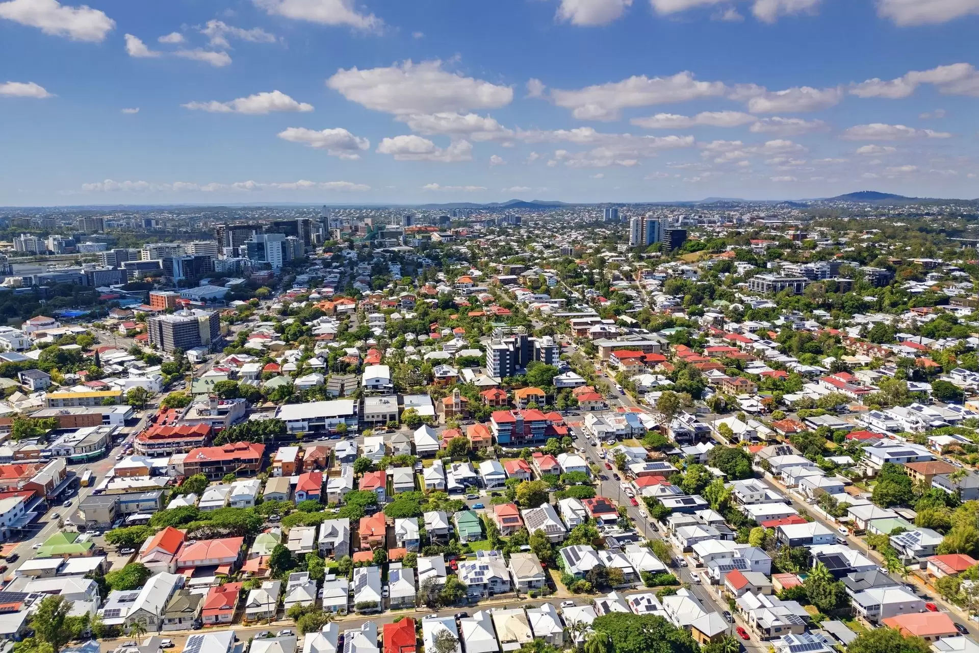 30 Princhester Street, West End Sold by Queensland Sotheby's International Realty - image 1