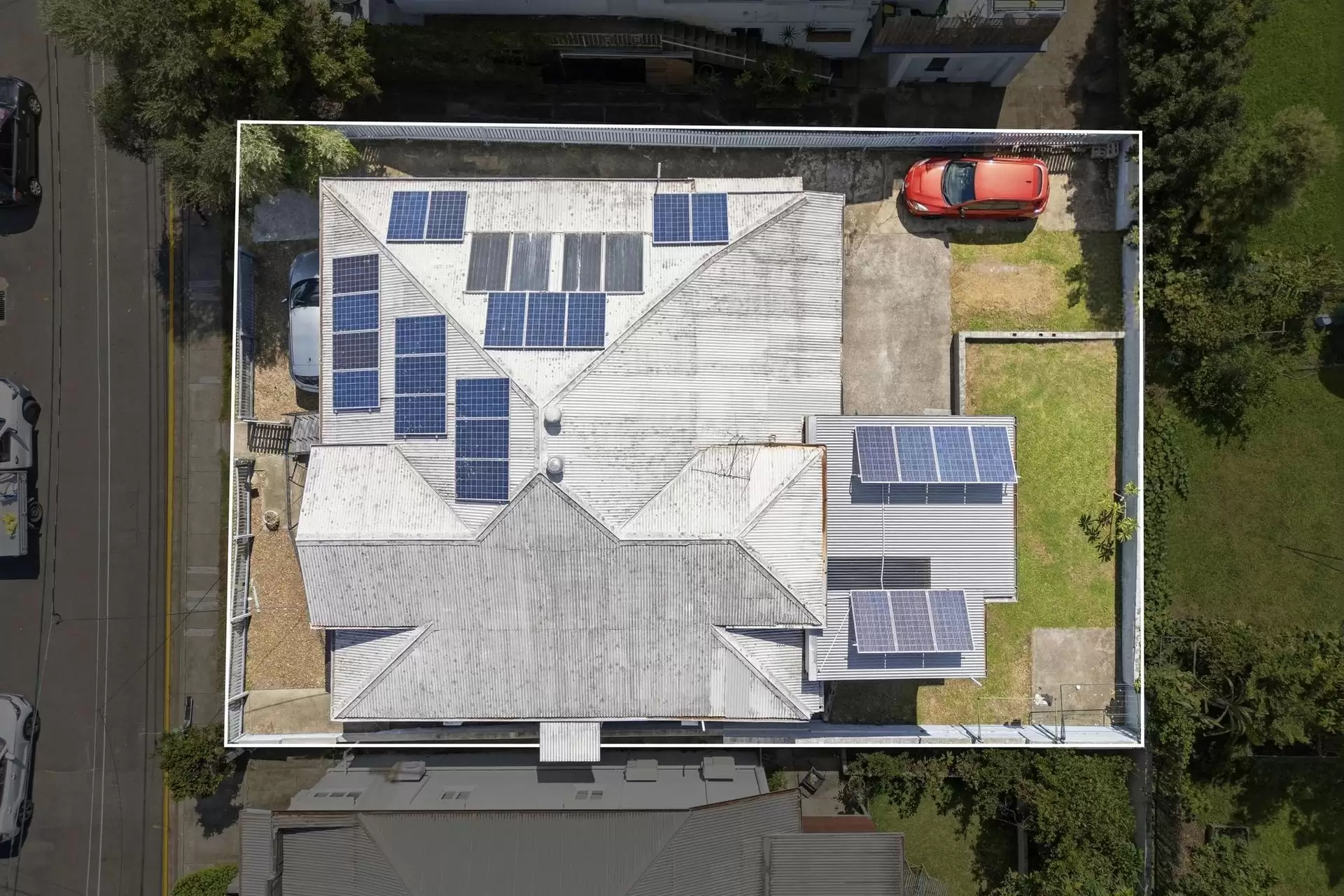 30 Princhester Street, West End Sold by Queensland Sotheby's International Realty - image 1