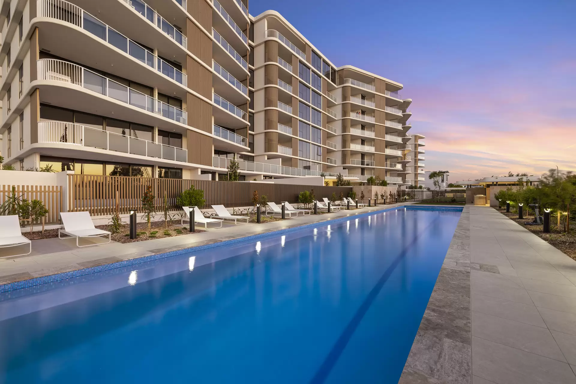 104/11 Waterside Retreat, Birtinya Sold by Queensland Sotheby's International Realty - image 1