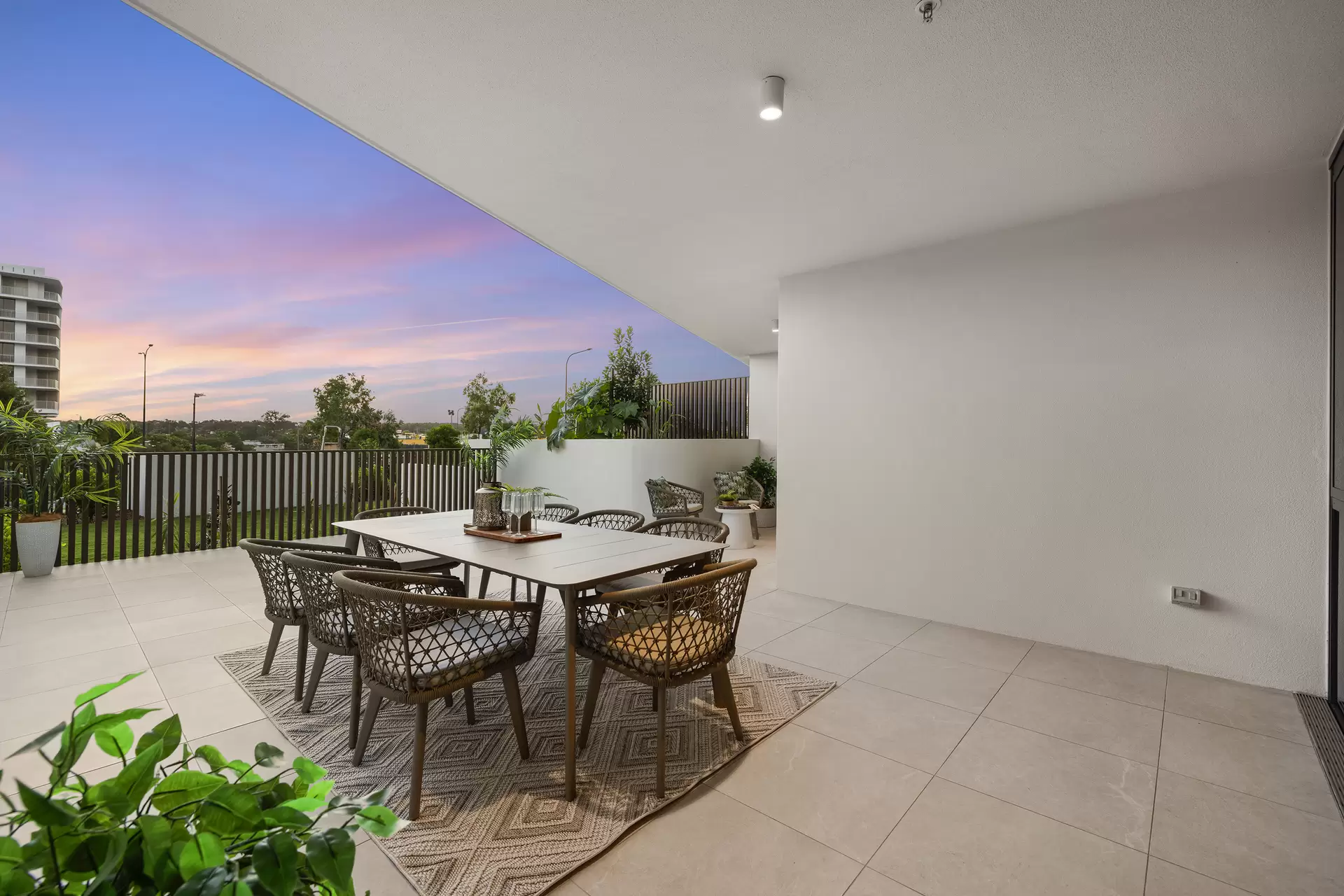 104/11 Waterside Retreat, Birtinya Sold by Queensland Sotheby's International Realty - image 1