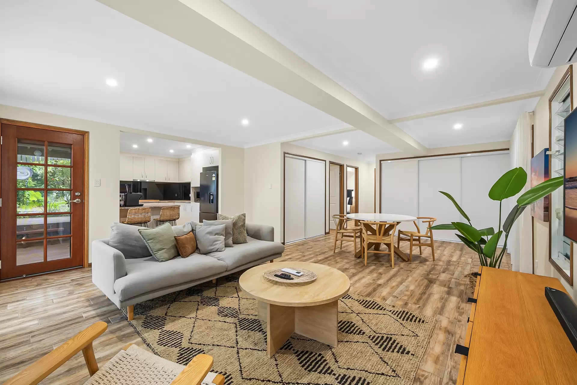14 Marakari Crescent, Mount Coolum Sold by Queensland Sotheby's International Realty - image 1