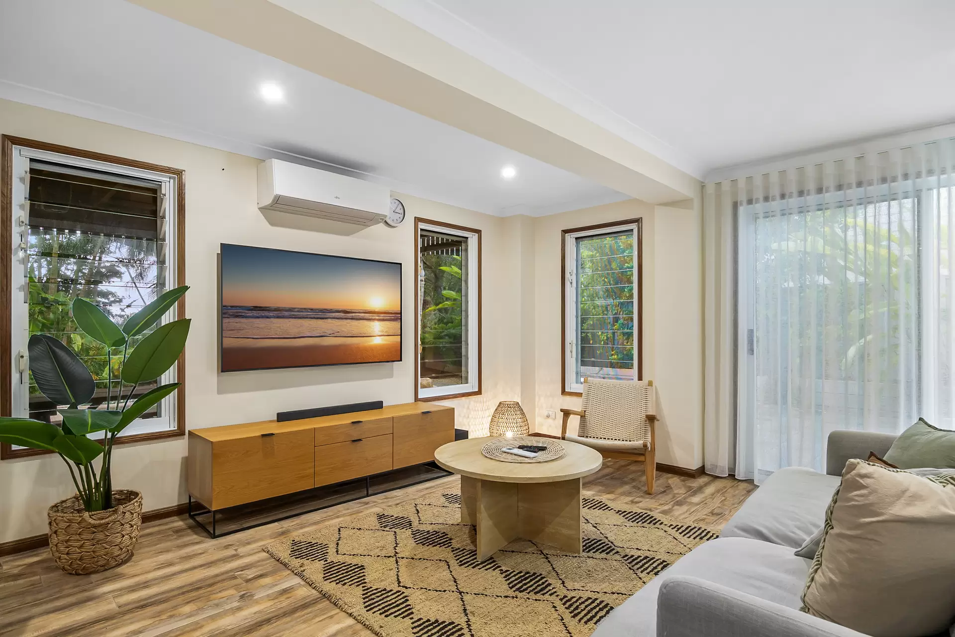14 Marakari Crescent, Mount Coolum Sold by Queensland Sotheby's International Realty - image 1