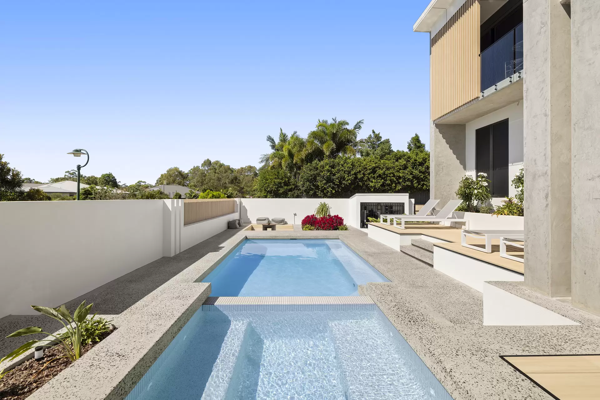 27 Mon Terre Drive, Little Mountain Sold by Queensland Sotheby's International Realty - image 1