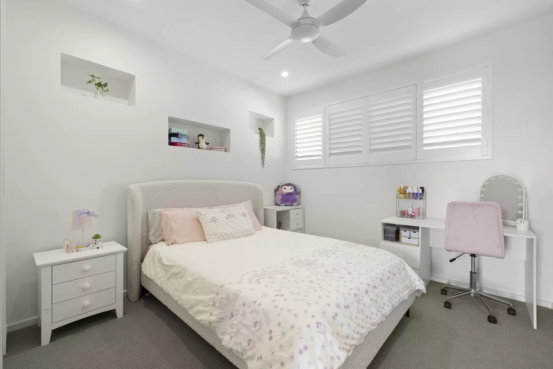 27 Mon Terre Drive, Little Mountain Sold by Queensland Sotheby's International Realty - image 1