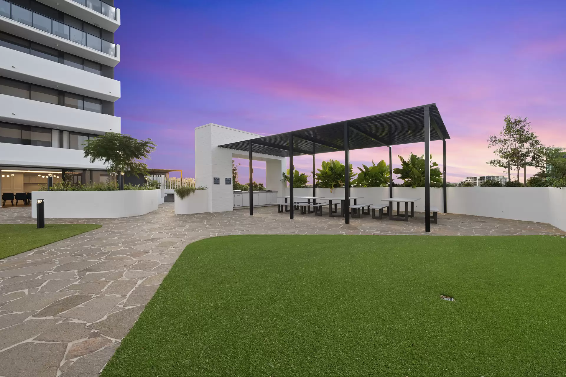 905/12 South Sea Islander Way, Maroochydore Sold by Queensland Sotheby's International Realty - image 1