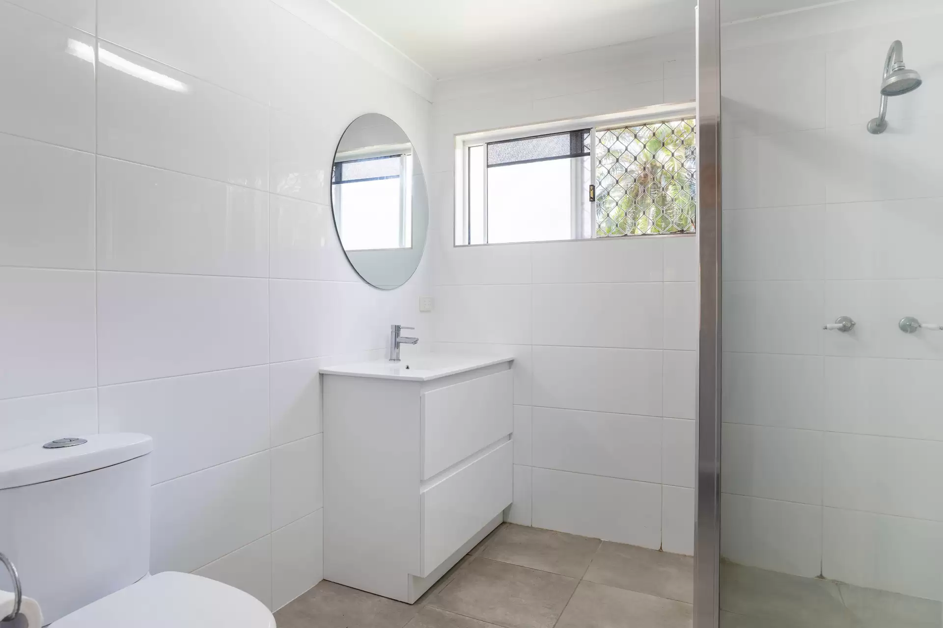 28/24 Pandanus Drive, Cannonvale Sold by Queensland Sotheby's International Realty - image 1