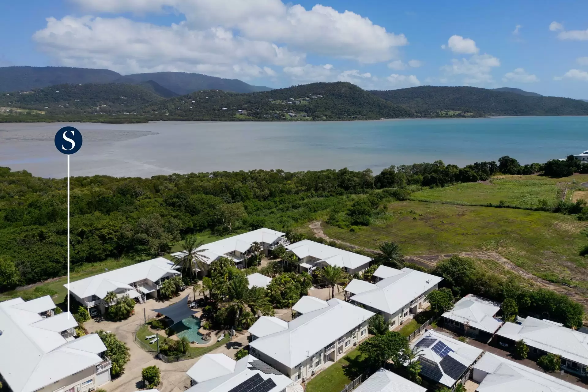 28/24 Pandanus Drive, Cannonvale Sold by Queensland Sotheby's International Realty - image 1
