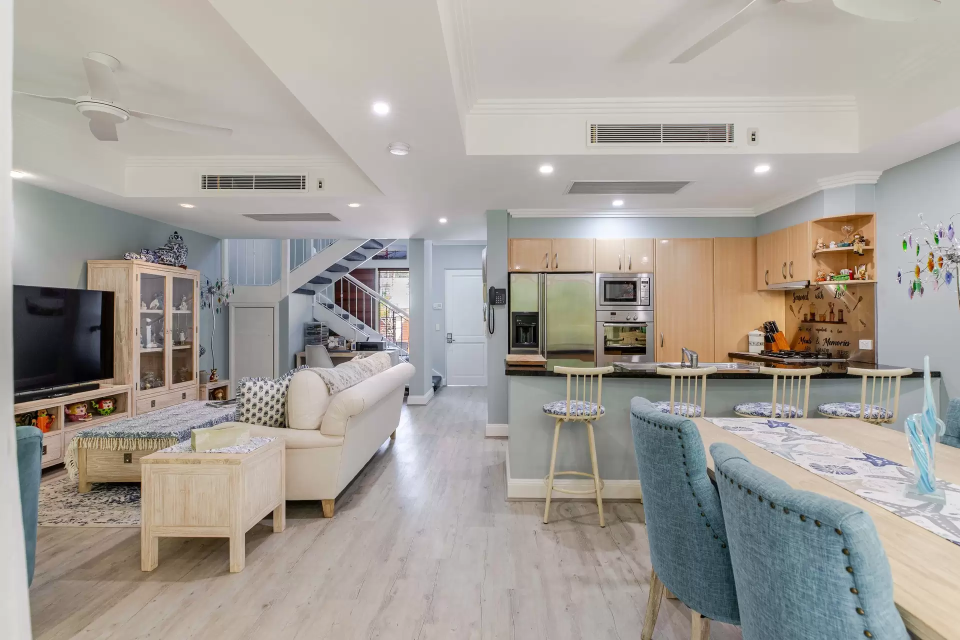 23/24-70 Nautilus  Street, Port Douglas For Sale by Queensland Sotheby's International Realty - image 1
