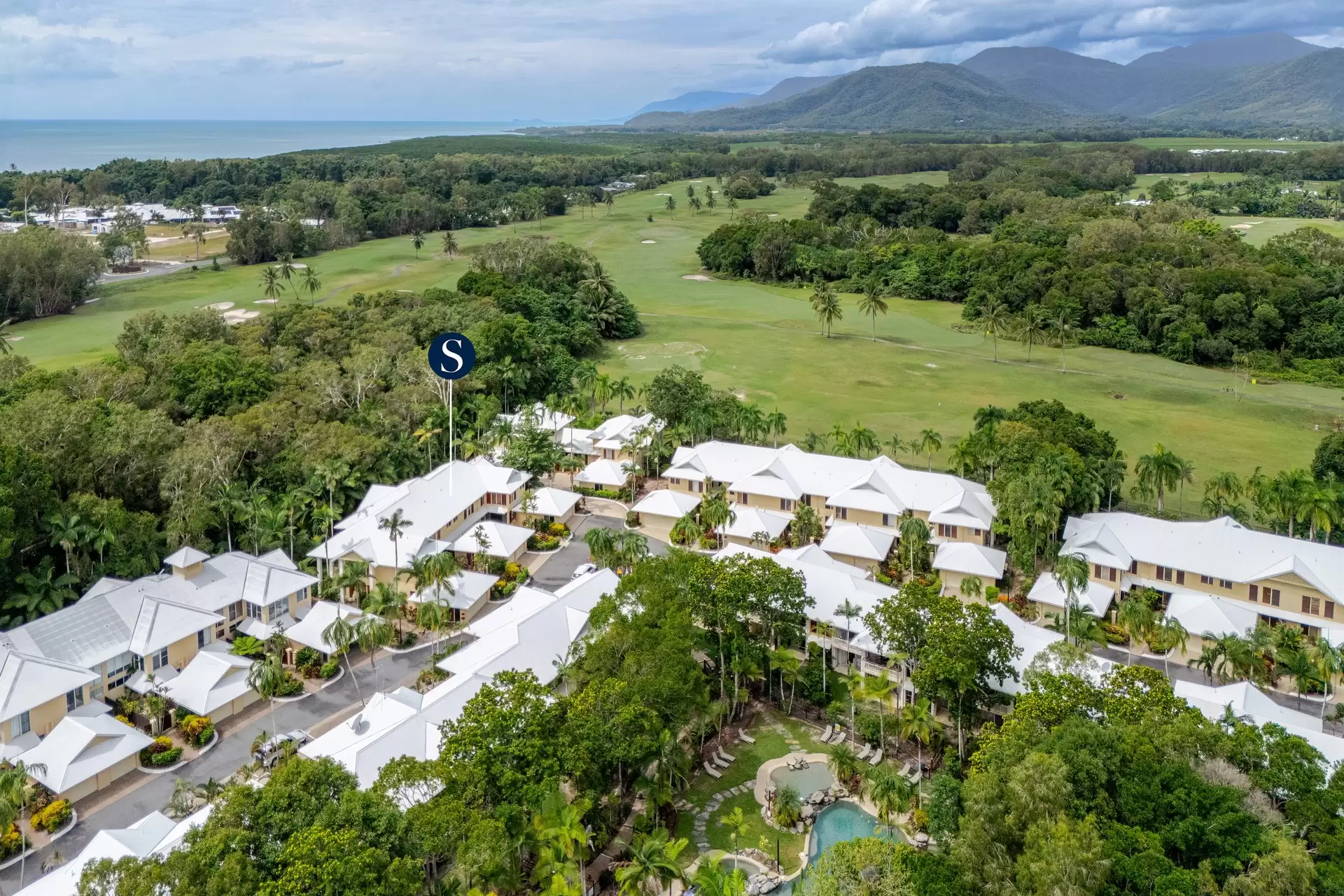 23/24-70 Nautilus  Street, Port Douglas For Sale by Queensland Sotheby's International Realty - image 1