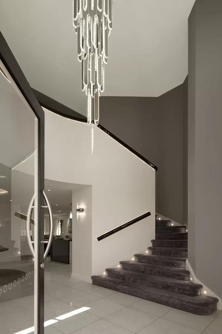 24 Lauren Place, Chandler Sold by Queensland Sotheby's International Realty - image 1