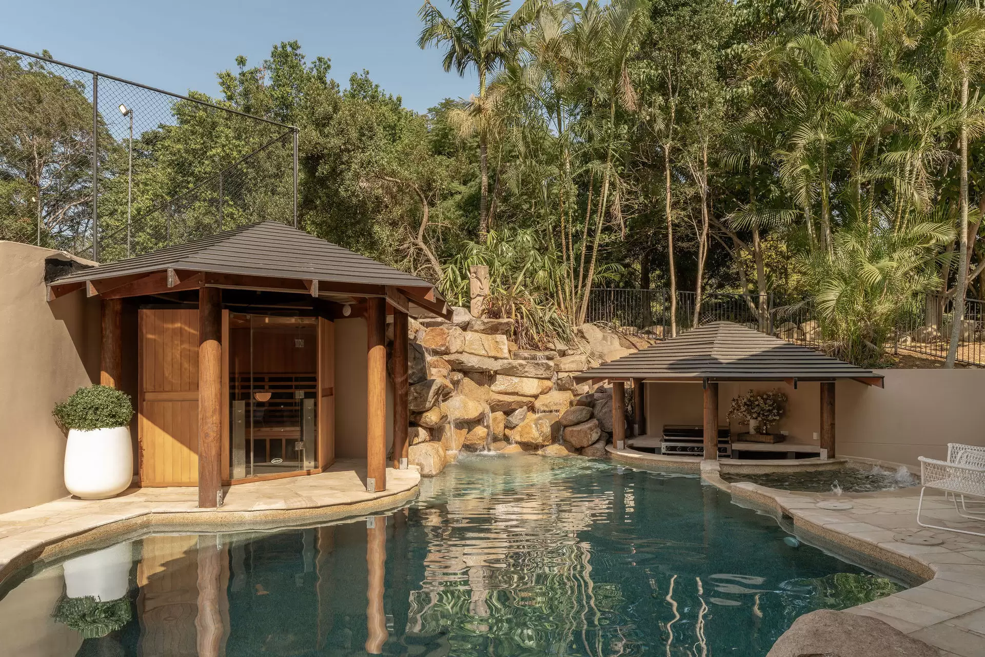 24 Lauren Place, Chandler For Sale by Queensland Sotheby's International Realty - image 1