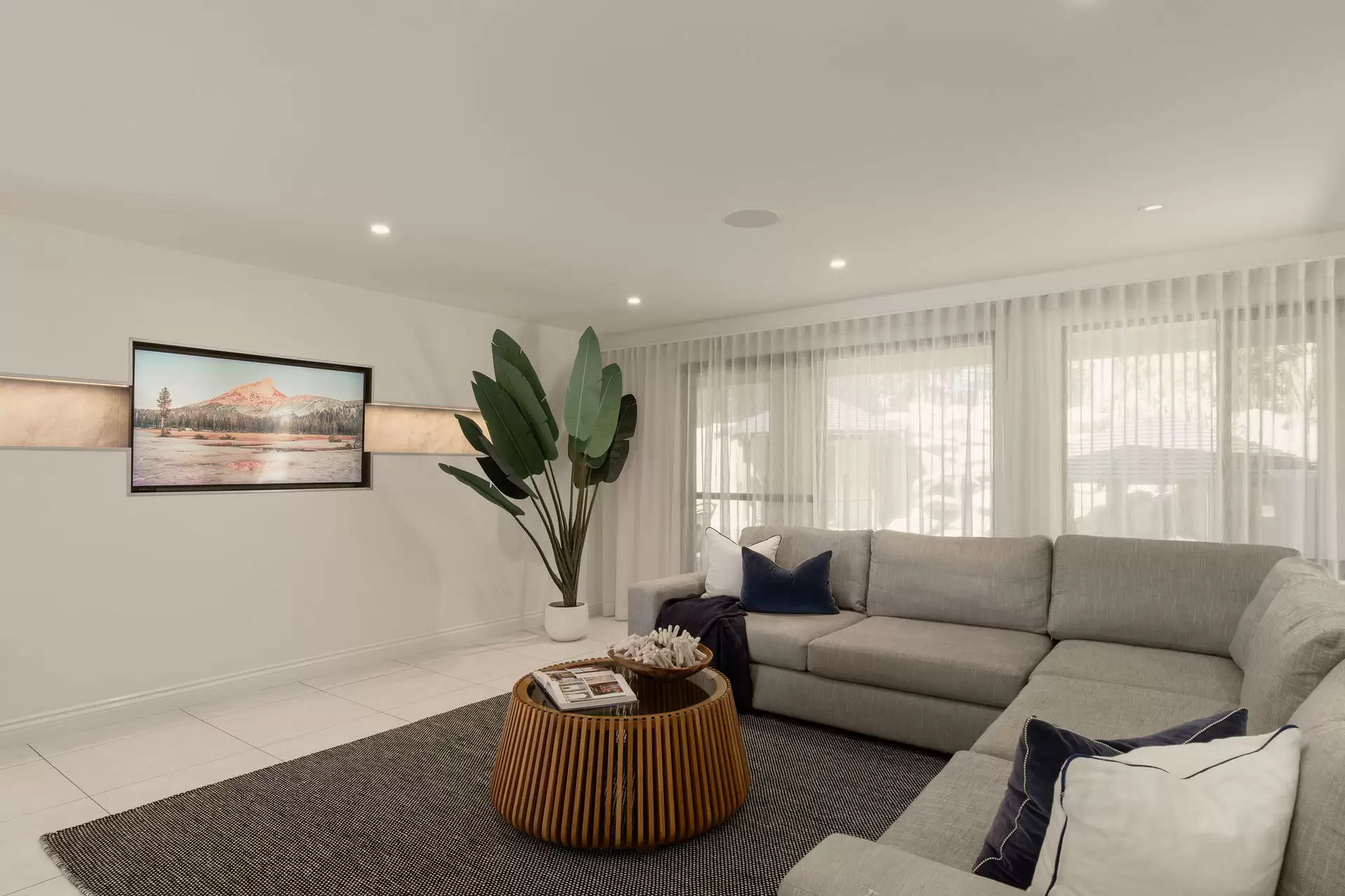 24 Lauren Place, Chandler Sold by Queensland Sotheby's International Realty - image 1