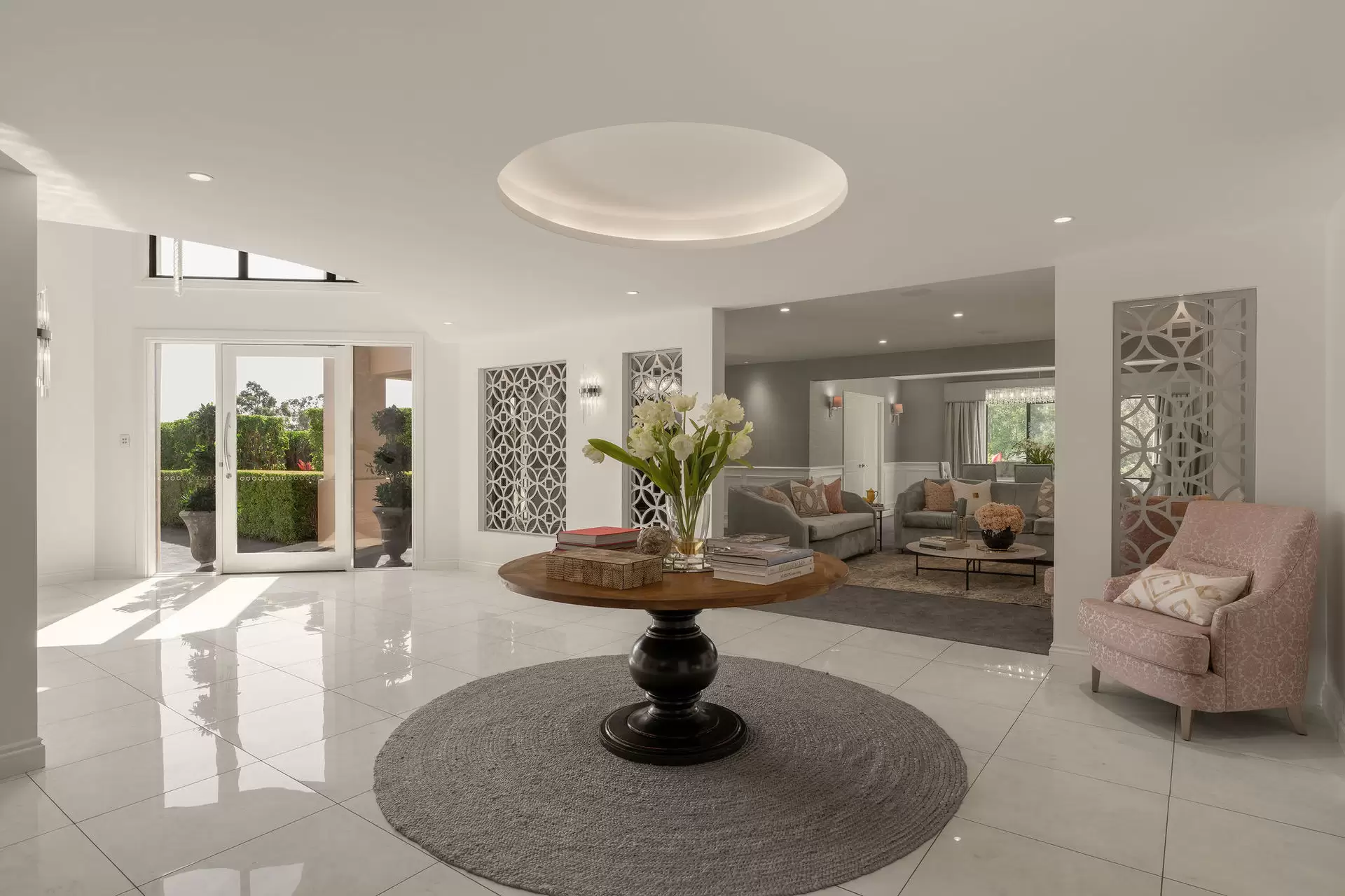 24 Lauren Place, Chandler Sold by Queensland Sotheby's International Realty - image 1