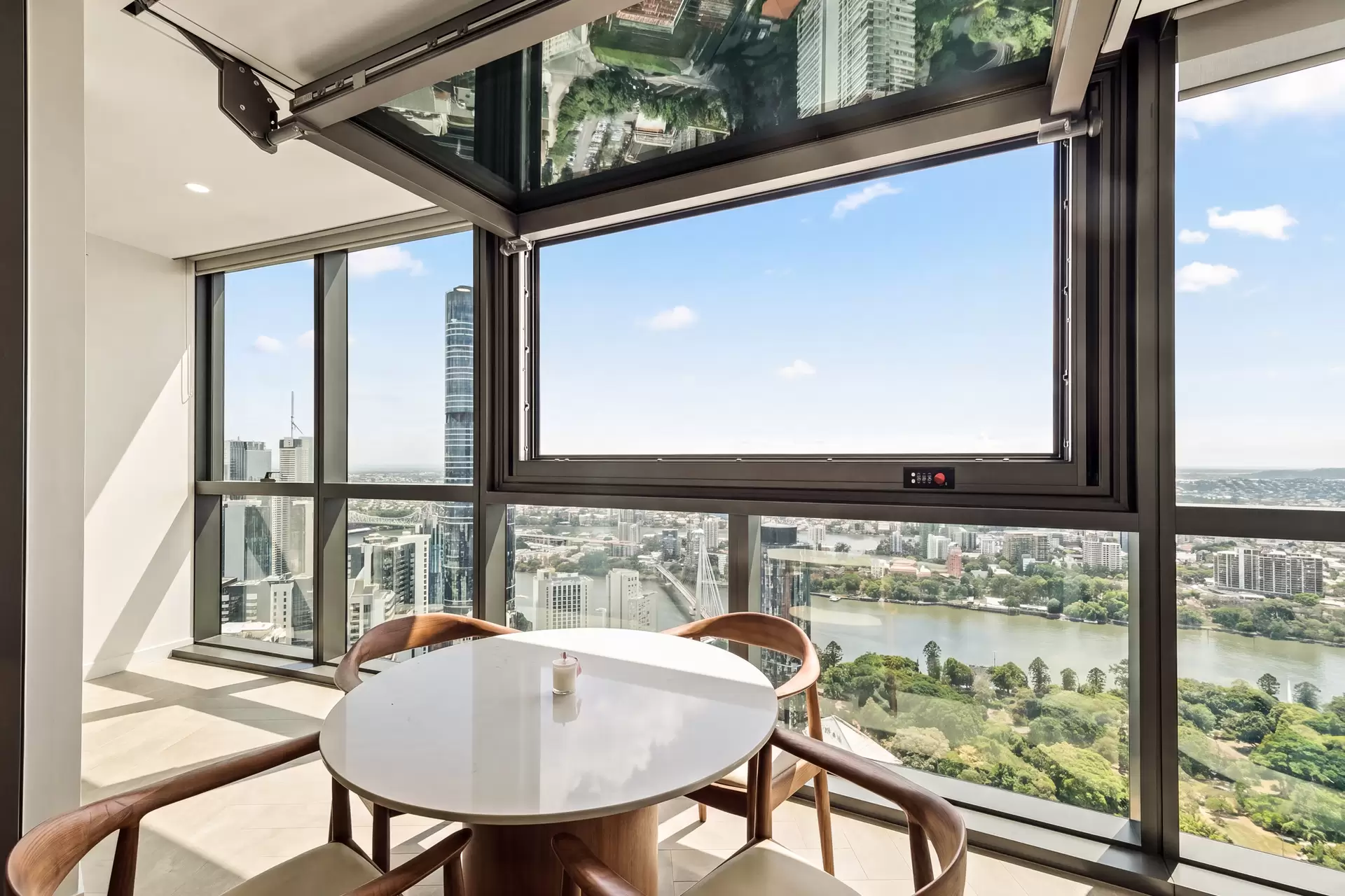 4709/8 Margaret  Street, Brisbane City For Sale by Queensland Sotheby's International Realty - image 1