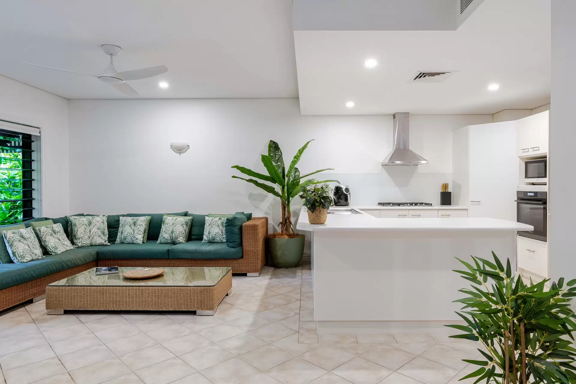 2/18-28 St Crispins  Avenue, Port Douglas For Sale by Queensland Sotheby's International Realty - image 1