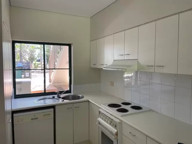 1409/615 Kunapipi Road, Laguna Quays Sold by Queensland Sotheby's International Realty - image 1