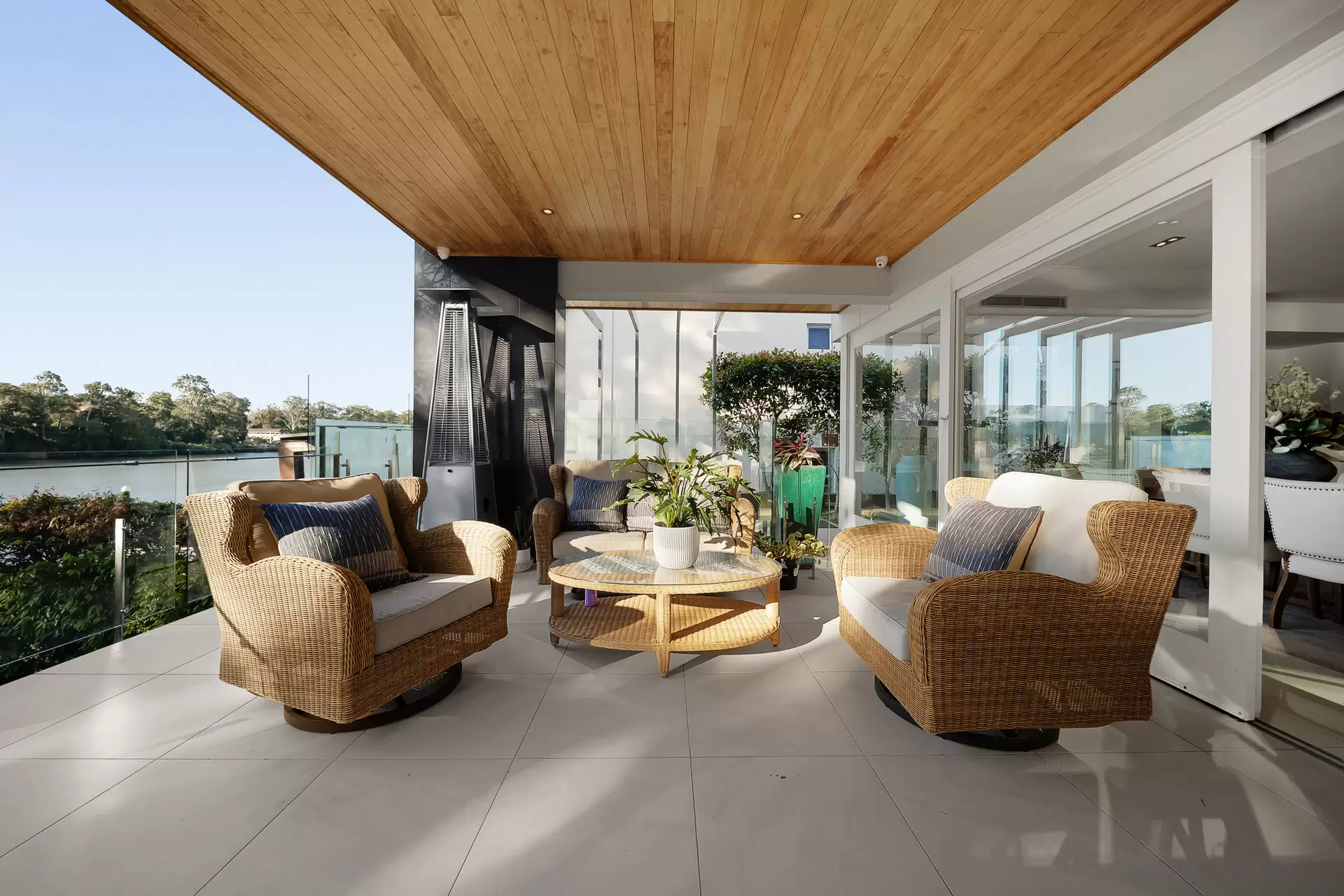 363  Brisbane Corso, Yeronga For Sale by Queensland Sotheby's International Realty - image 1