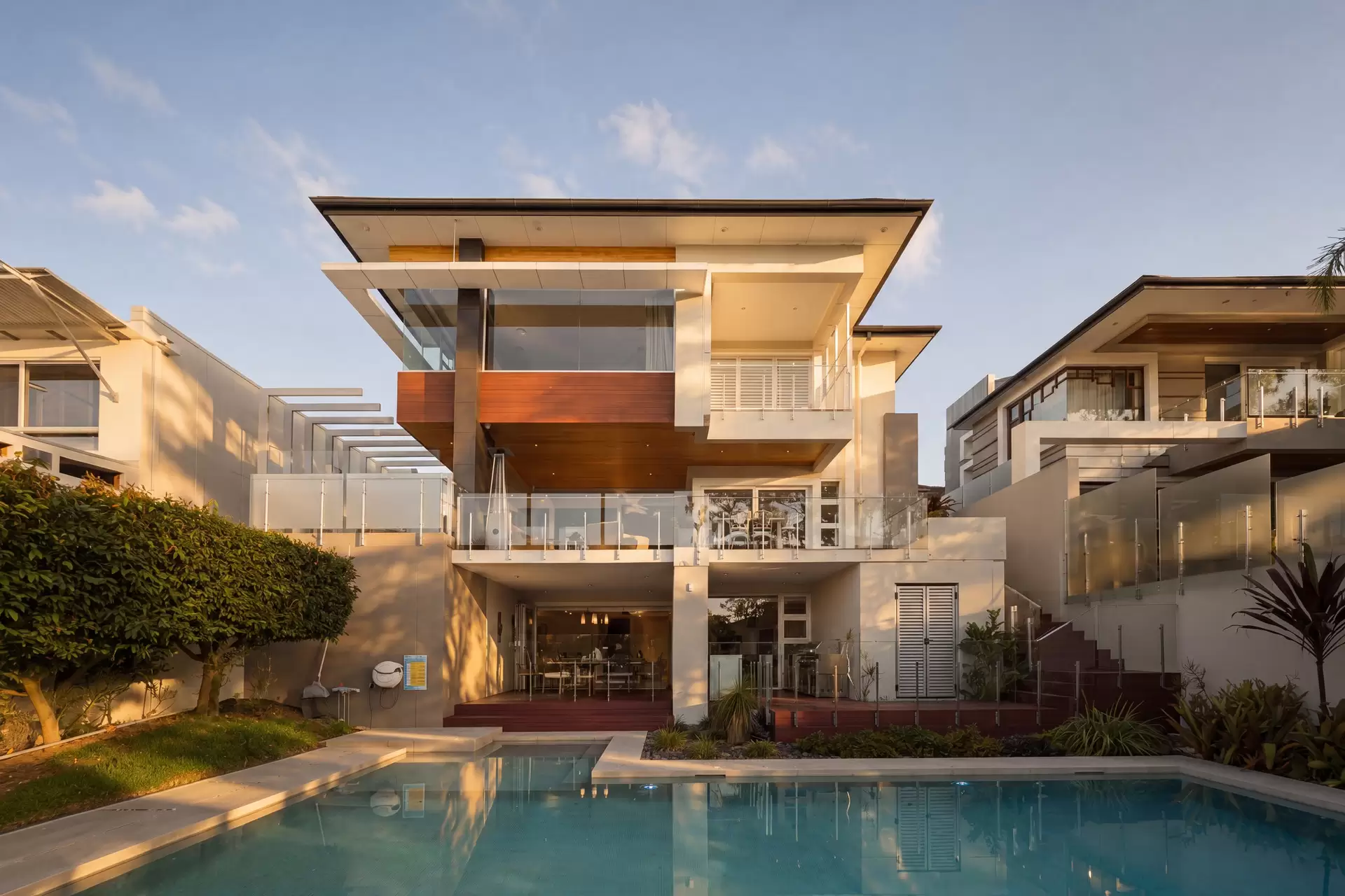 363  Brisbane Corso, Yeronga For Sale by Queensland Sotheby's International Realty - image 1
