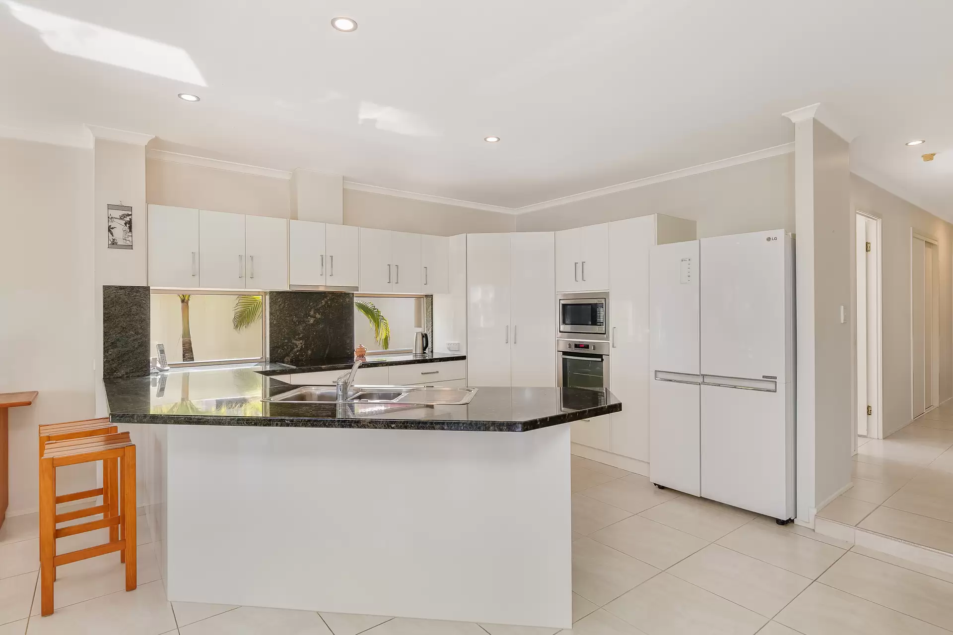 23 Piermont Place, Raby Bay Sold by Queensland Sotheby's International Realty - image 1