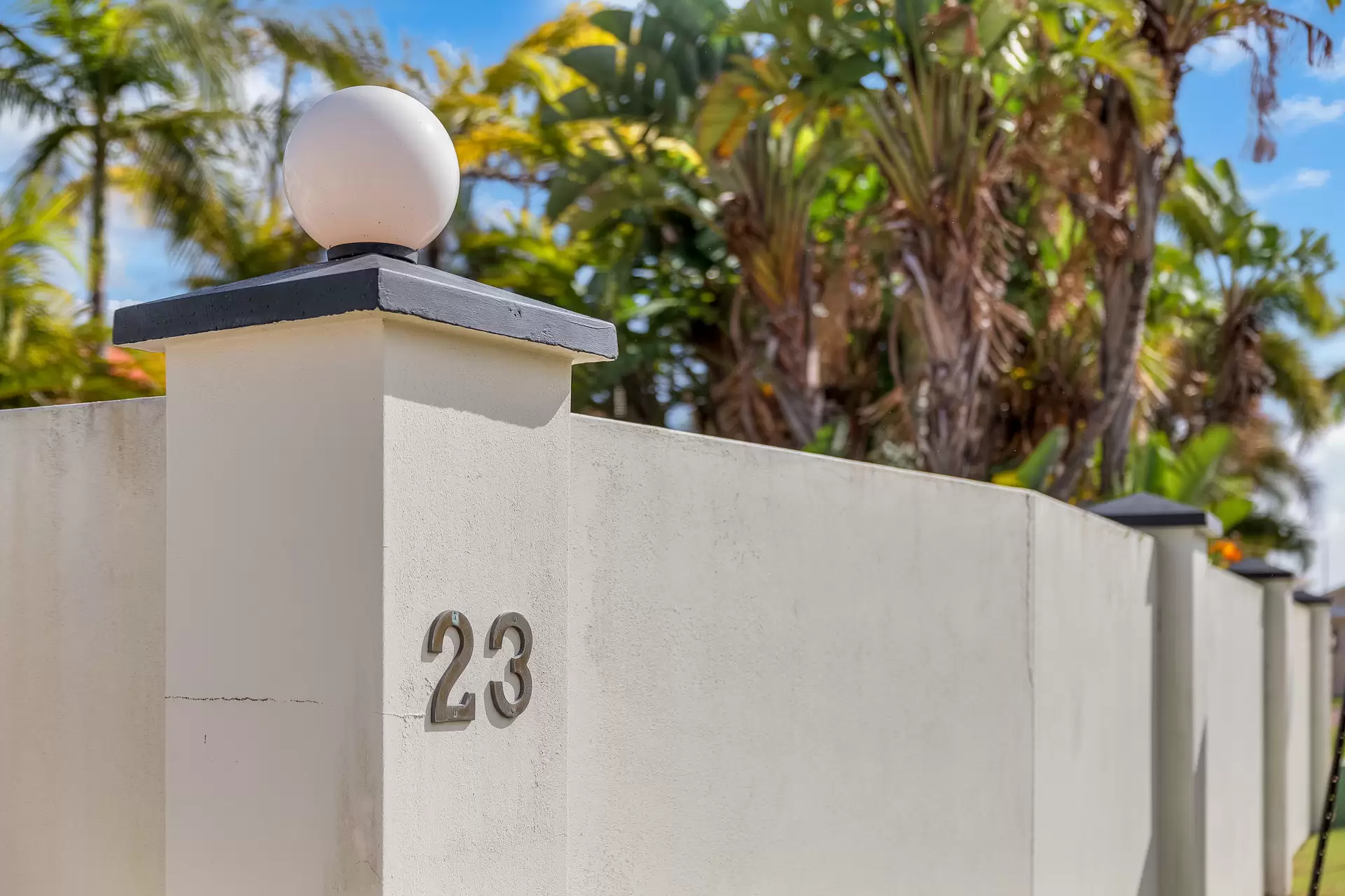 23 Piermont Place, Raby Bay Sold by Queensland Sotheby's International Realty - image 1