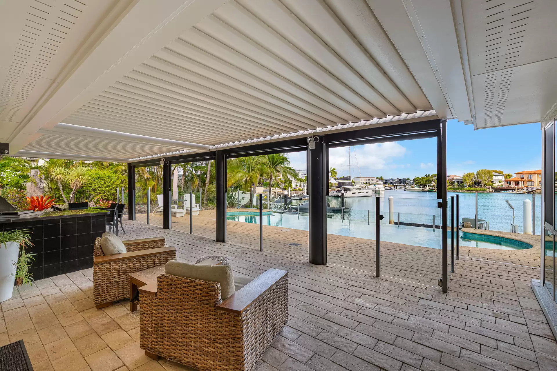 23 Piermont Place, Raby Bay Sold by Queensland Sotheby's International Realty - image 1