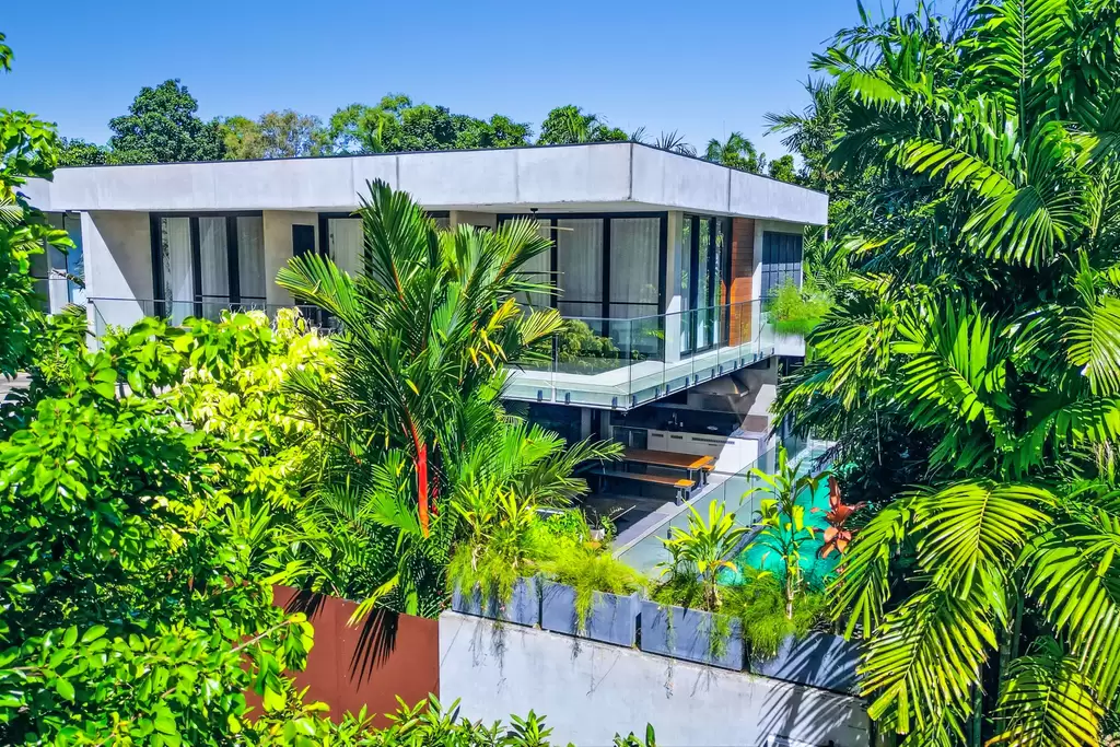 2 Beryl Street, Port Douglas For Sale by Queensland Sotheby's International Realty