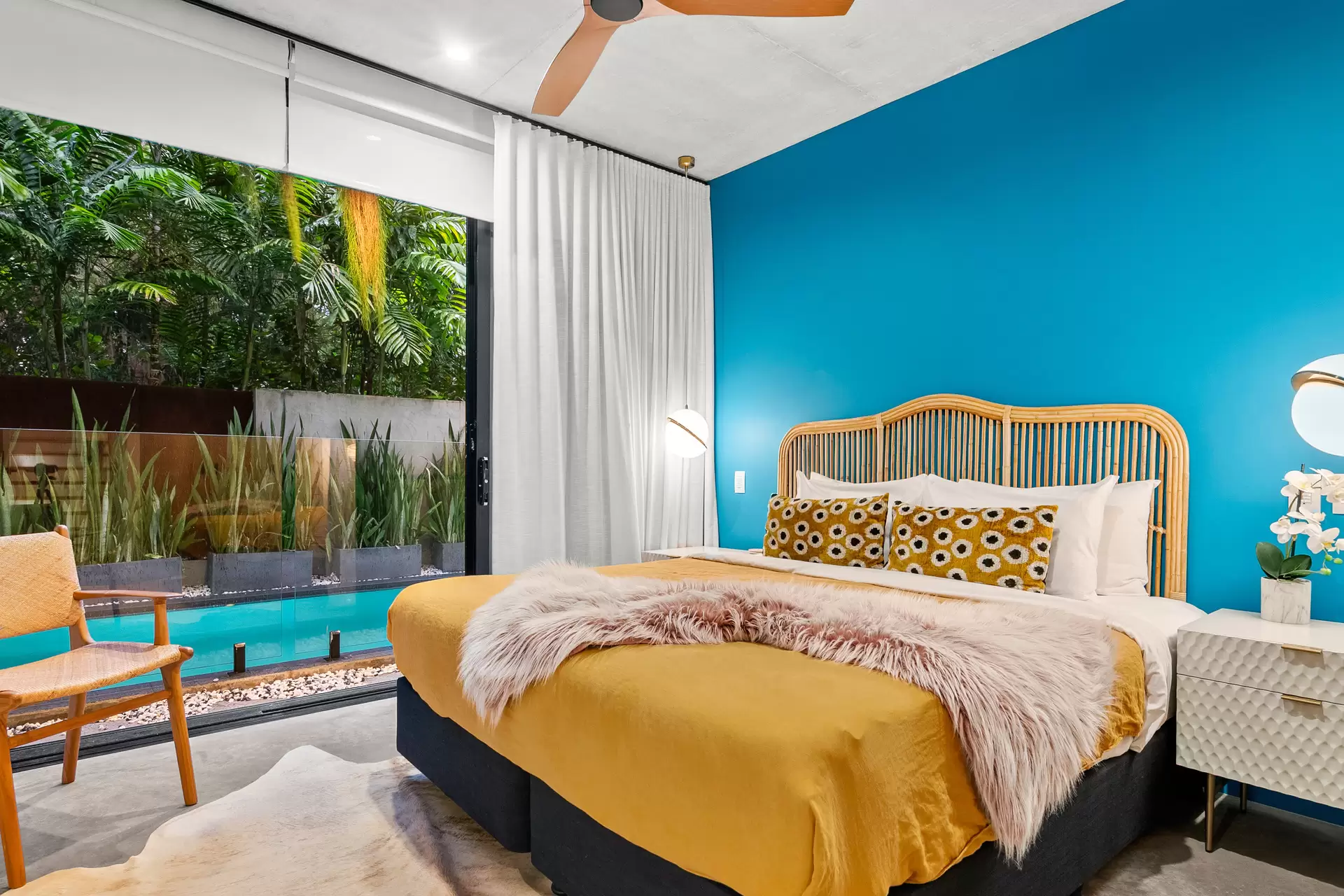 2 Beryl Street, Port Douglas For Sale by Queensland Sotheby's International Realty - image 1