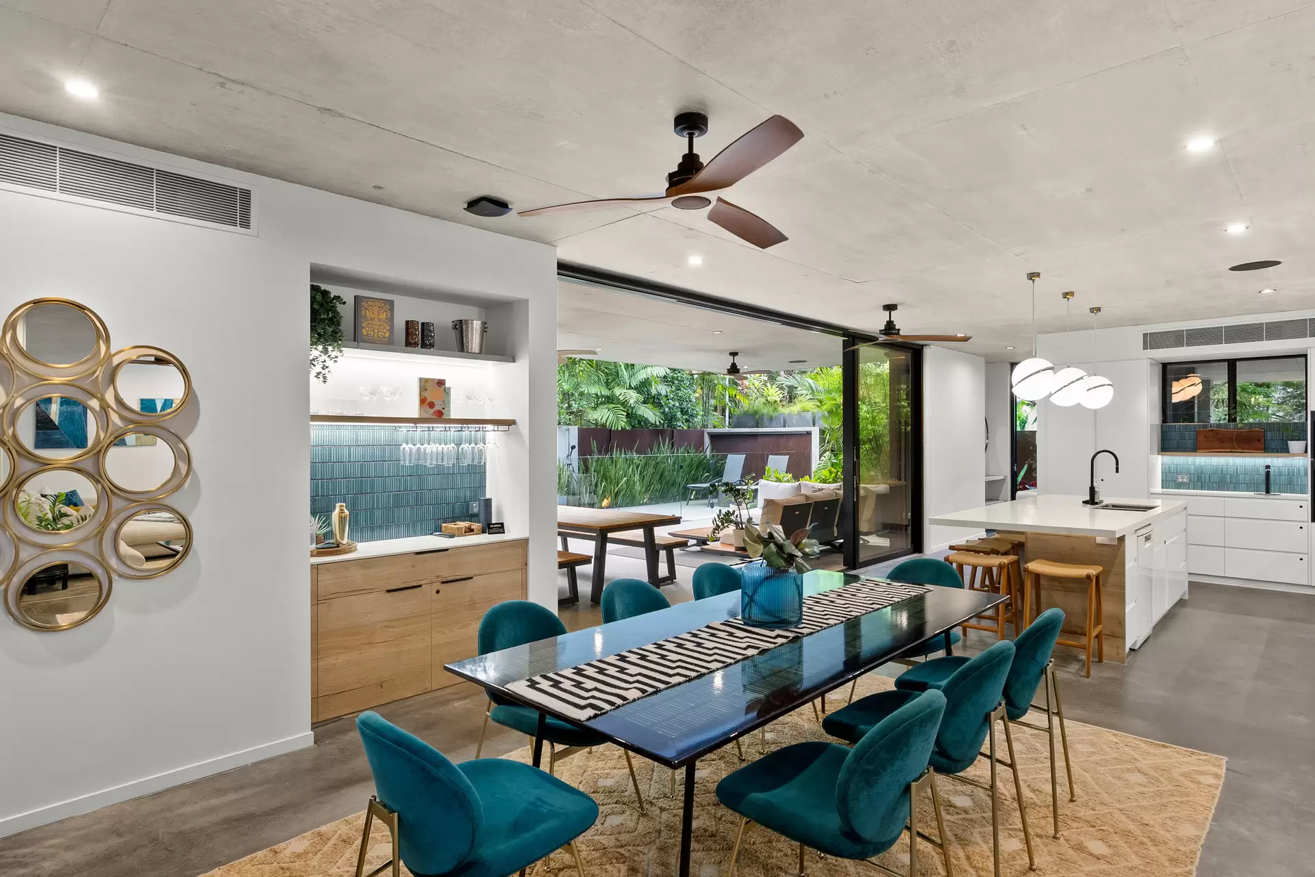 2 Beryl Street, Port Douglas For Sale by Queensland Sotheby's International Realty - image 1