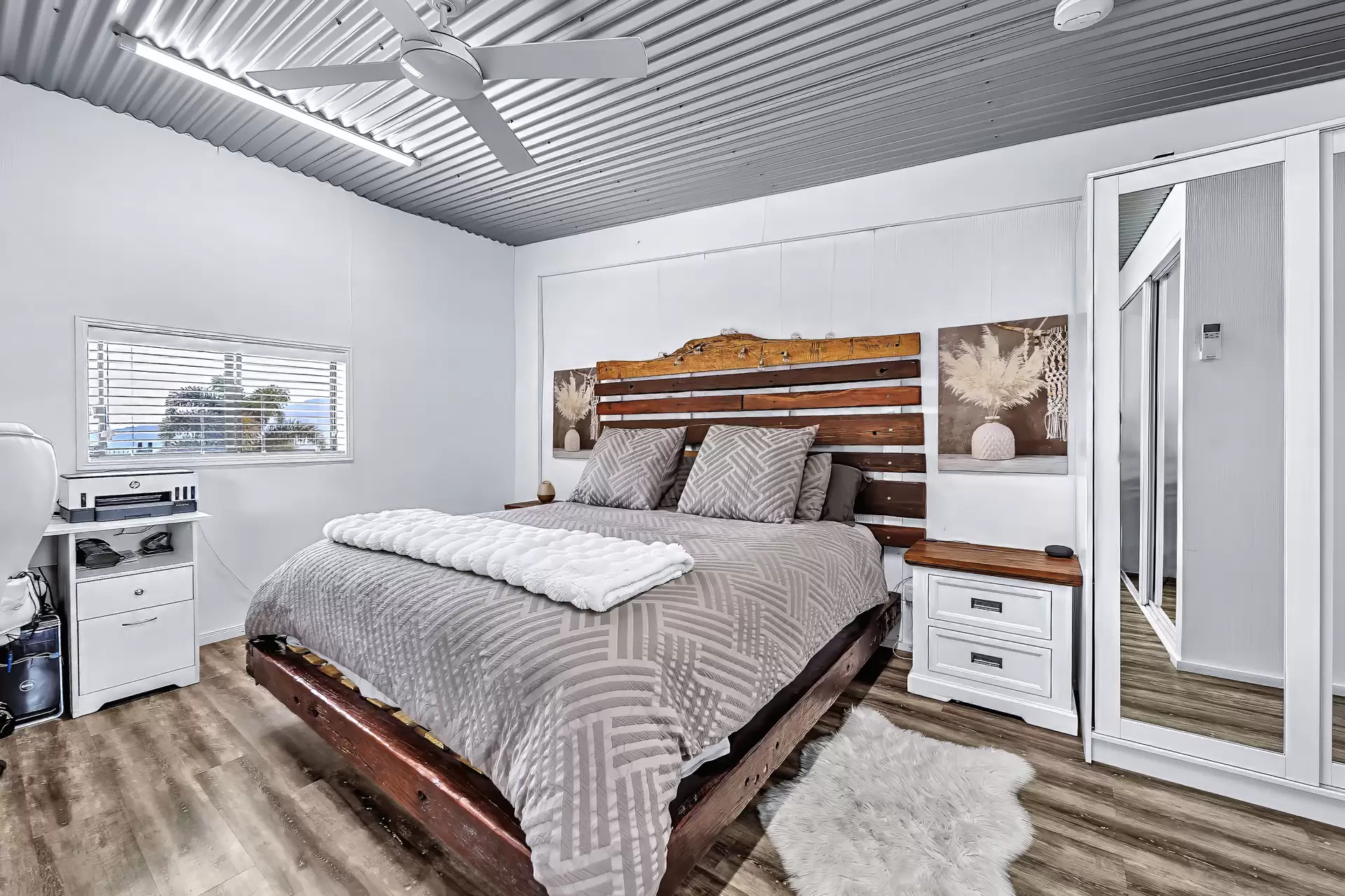 71 Black Road, Riordanvale Sold by Queensland Sotheby's International Realty - image 1