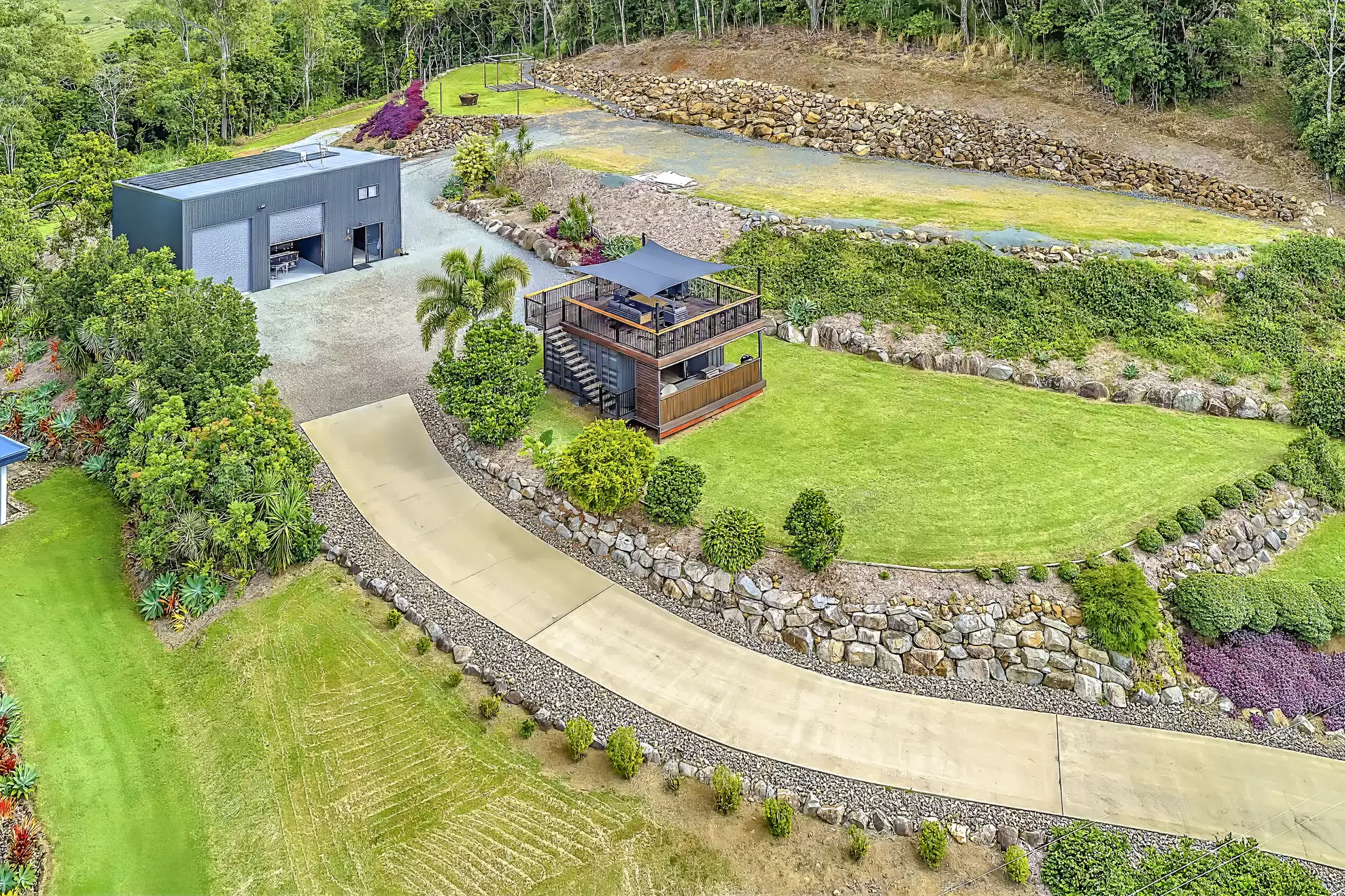 71 Black Road, Riordanvale Sold by Queensland Sotheby's International Realty - image 1