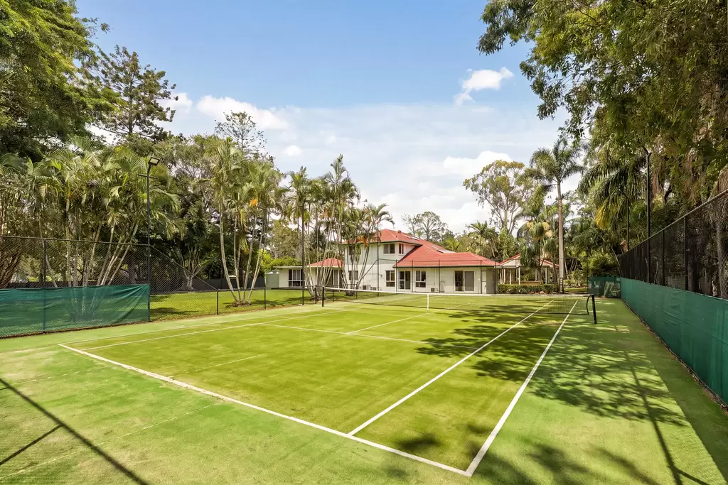 33 Boston Road, Belmont For Sale by 