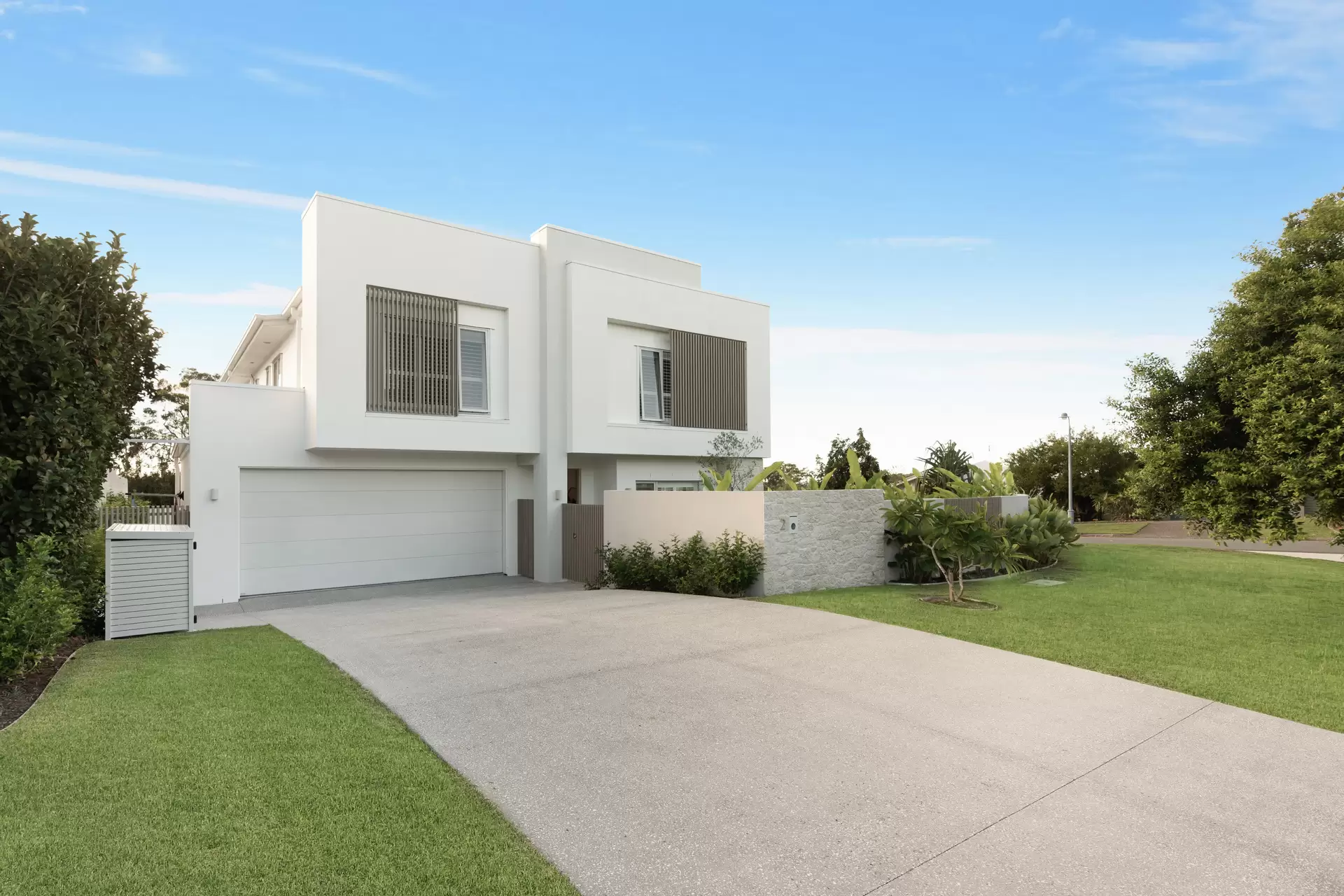 2 Bronze Wing Circuit, Peregian Springs Sold by Queensland Sotheby's International Realty - image 1