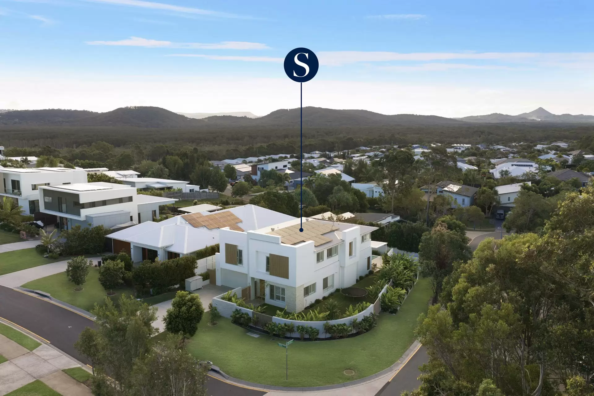2 Bronze Wing Circuit, Peregian Springs Sold by Queensland Sotheby's International Realty - image 1