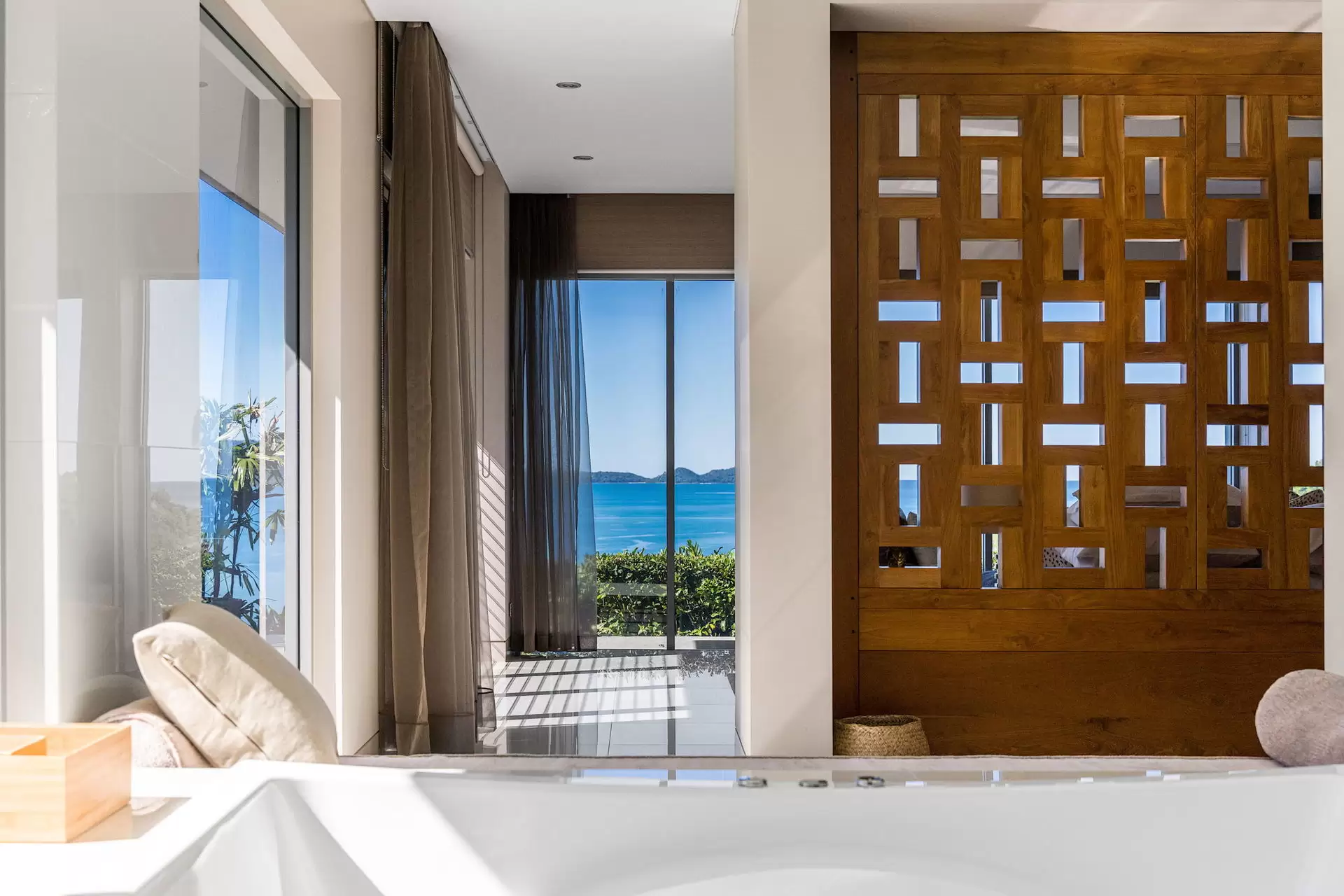 8/73 Explorers  Drive, South Mission Beach For Sale by Queensland Sotheby's International Realty - image 1