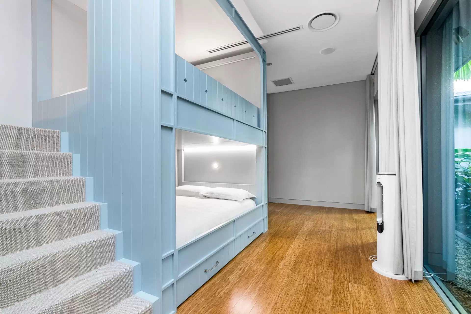 8/73 Explorers  Drive, South Mission Beach For Sale by Queensland Sotheby's International Realty - image 1