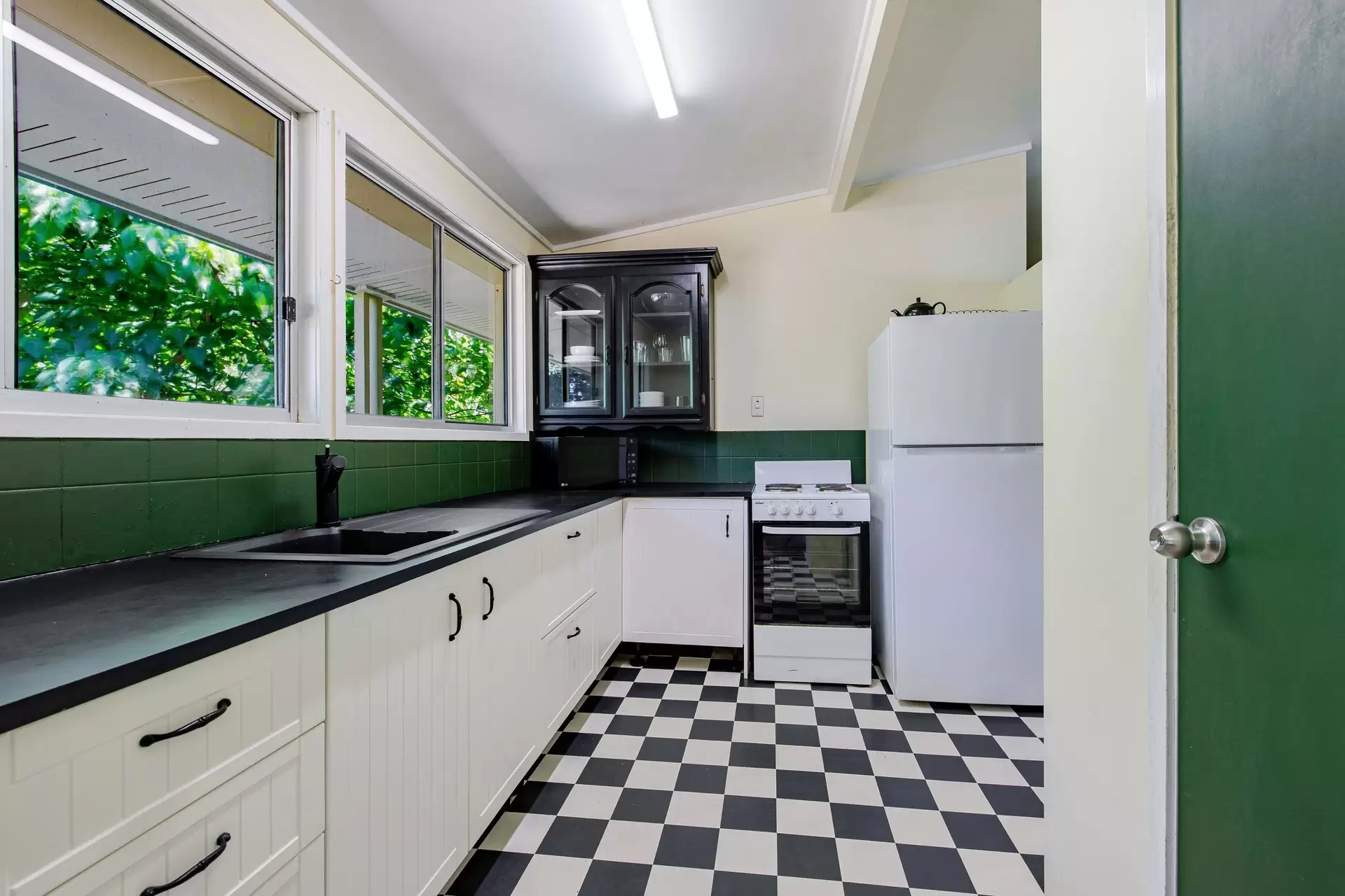 3 Marlin Drive, Wonga Beach For Sale by Queensland Sotheby's International Realty - image 1