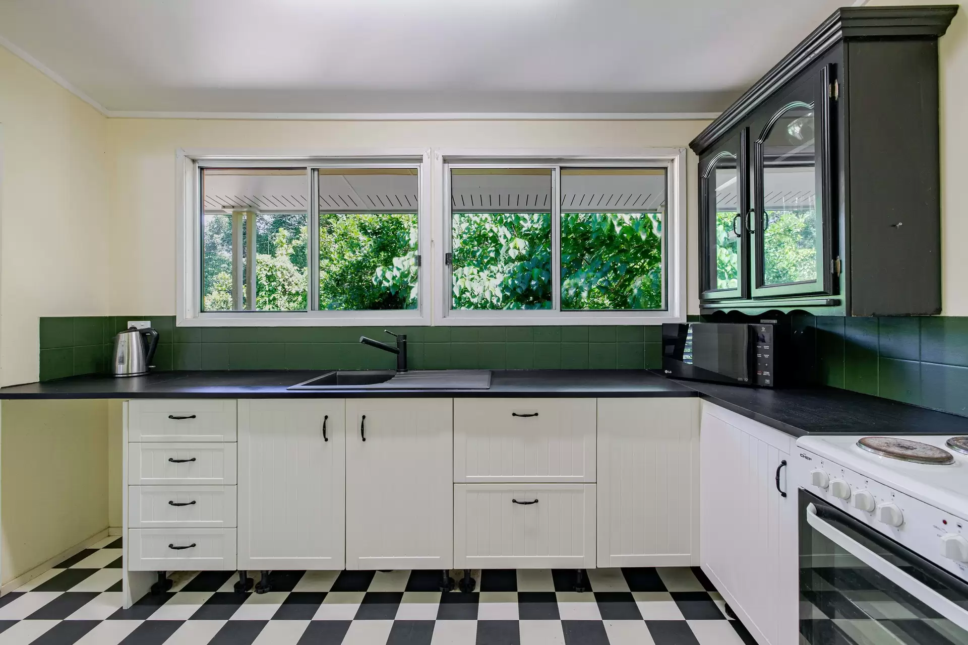 3 Marlin Drive, Wonga Beach For Sale by Queensland Sotheby's International Realty - image 1