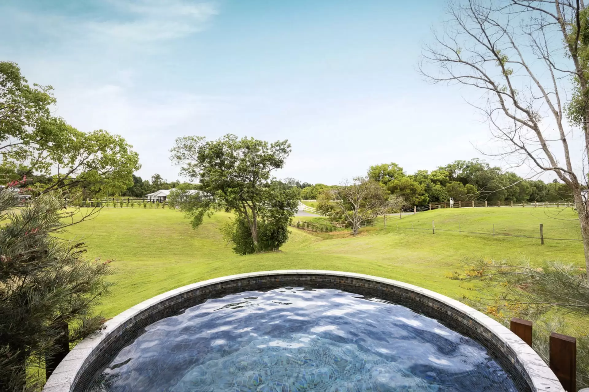 60 Yvonne Street, Highworth For Sale by Queensland Sotheby's International Realty - image 1