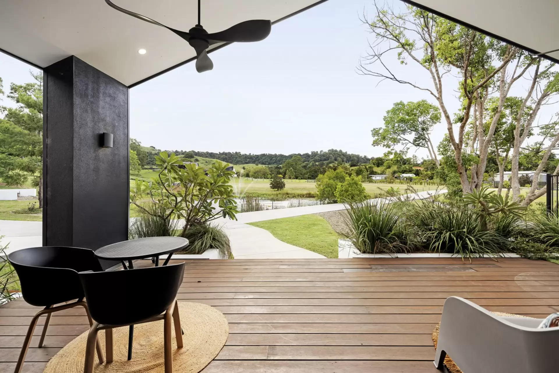 60 Yvonne Street, Highworth For Sale by Queensland Sotheby's International Realty - image 1