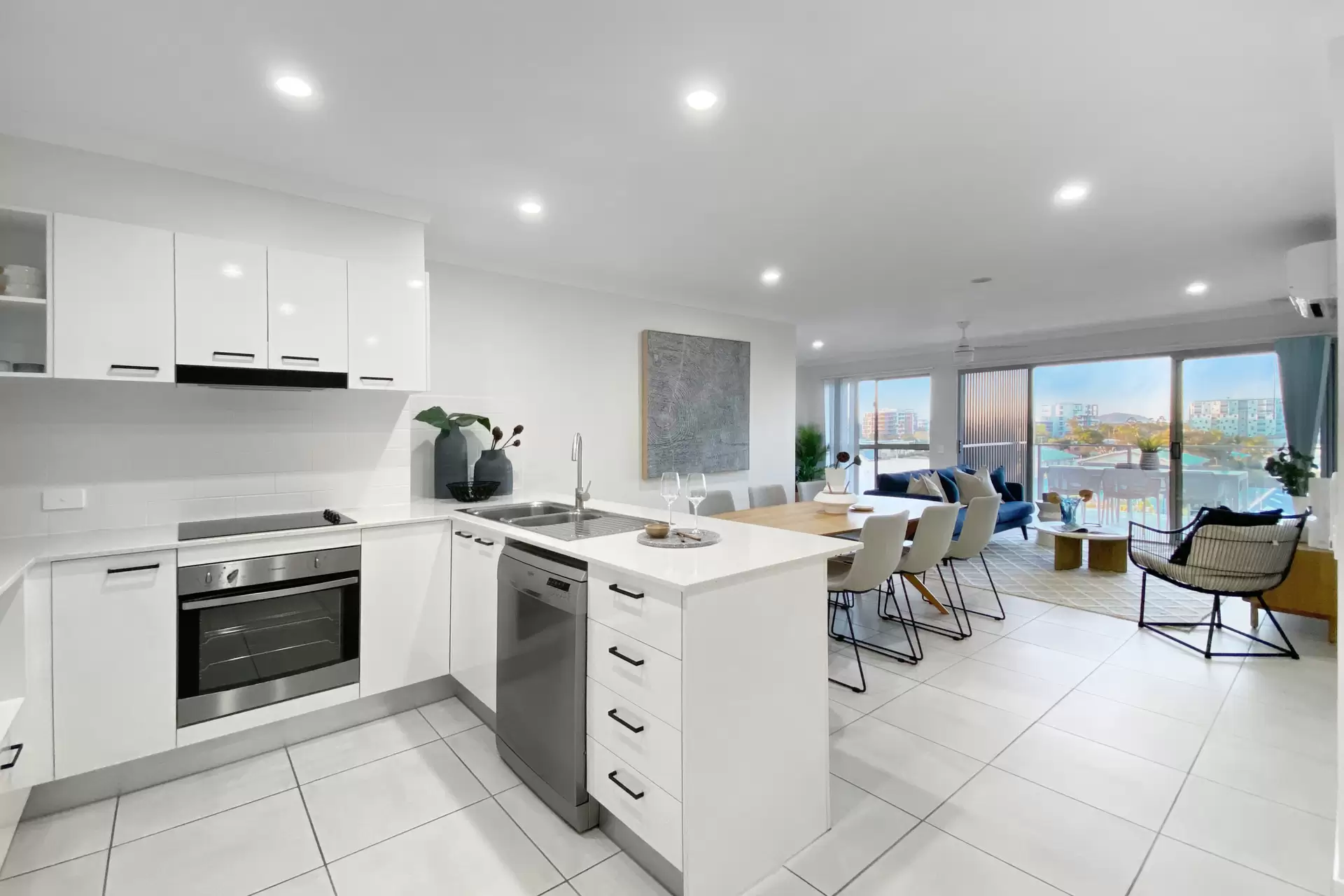 11/57 Kingsford Smith Parade, Maroochydore For Sale by  - image 1