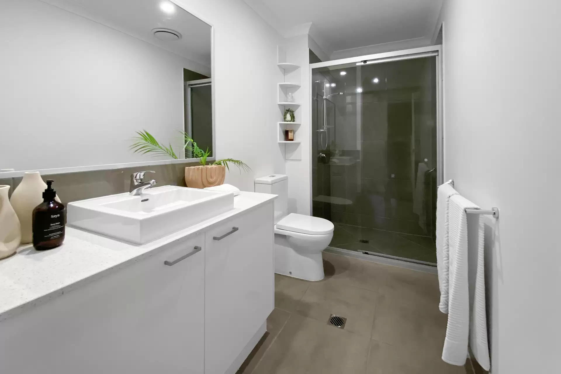 11/57 Kingsford Smith Parade, Maroochydore For Sale by Queensland Sotheby's International Realty - image 1