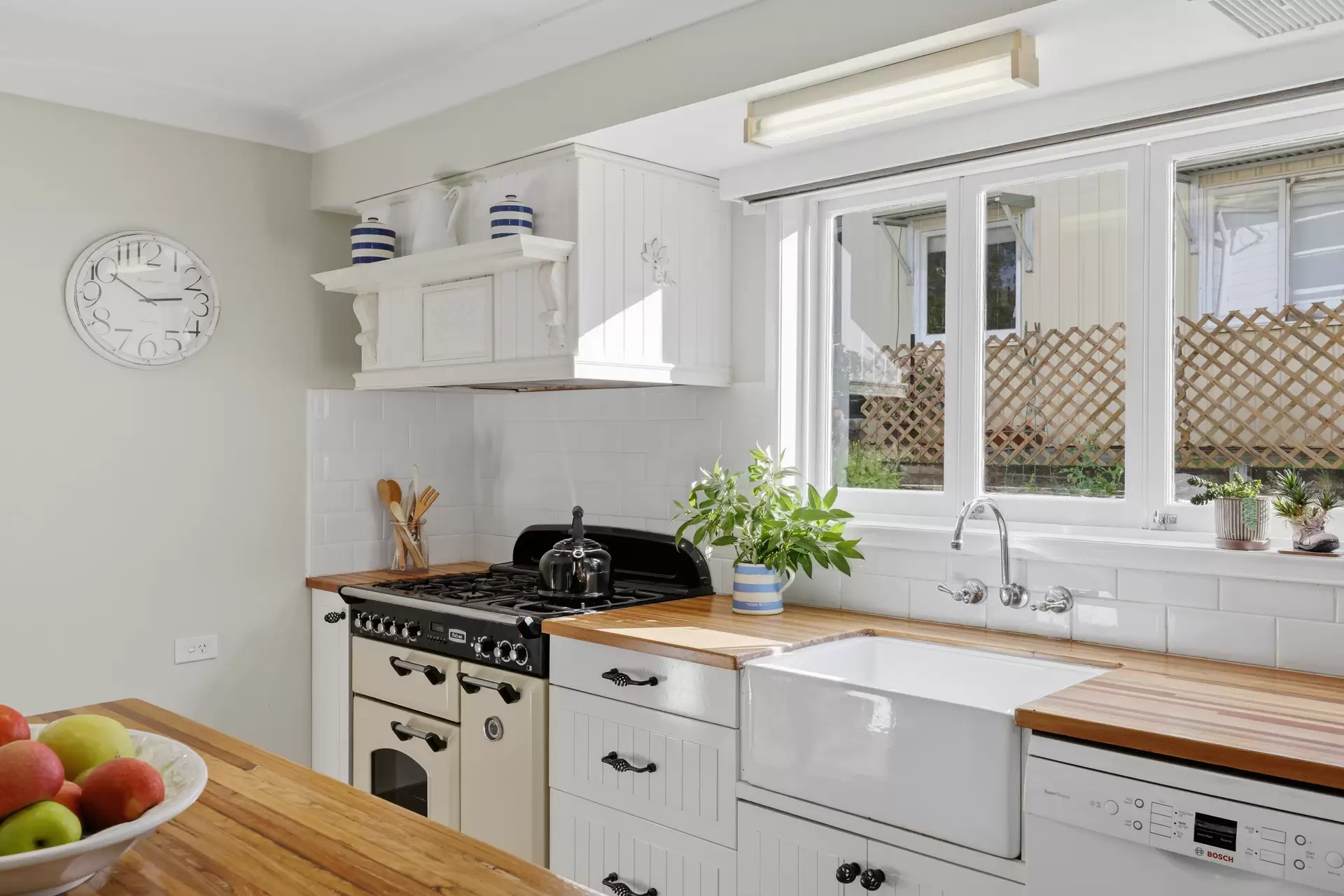 59 Billiau Road, Guanaba Sold by  - image 1