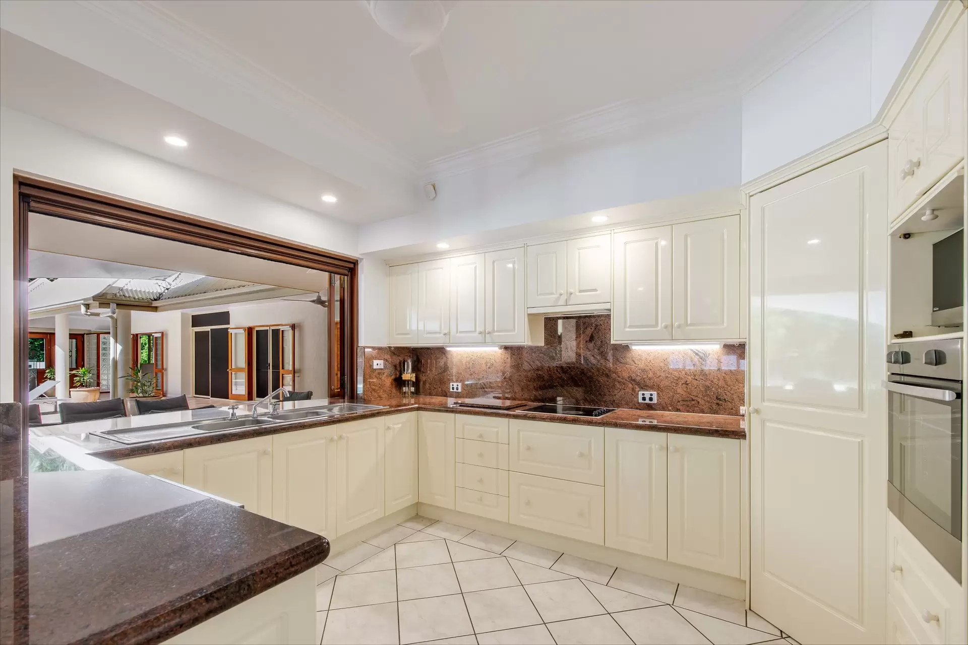 45-47 Nautilus Street, Port Douglas For Sale by Queensland Sotheby's International Realty - image 1