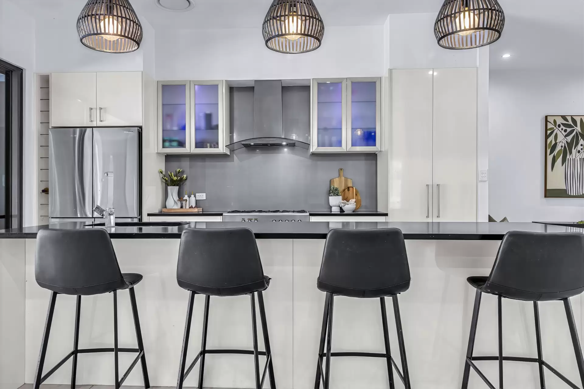 21 Mila Drive, Woodwark Sold by Queensland Sotheby's International Realty - image 1