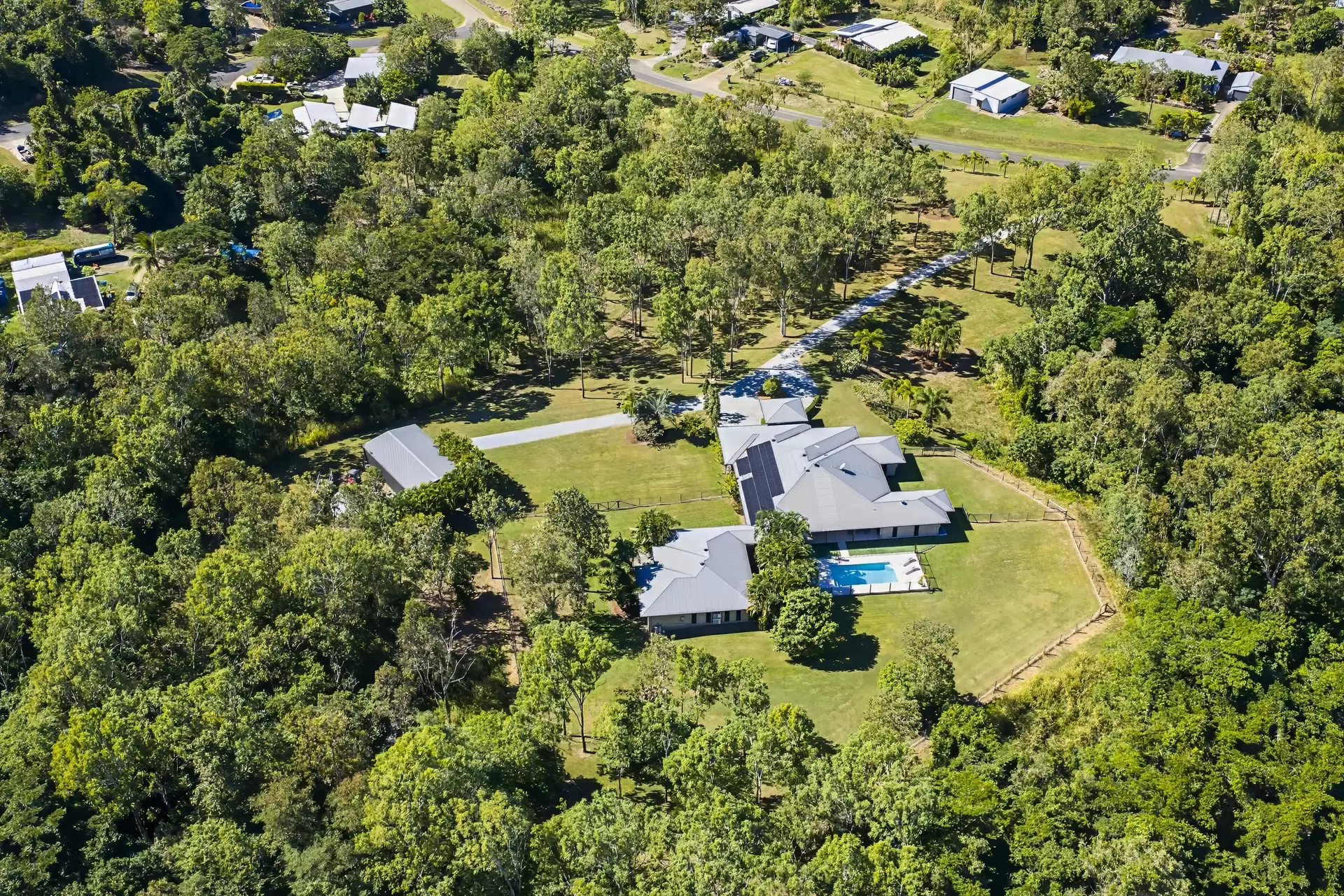 21 Mila Drive, Woodwark For Sale by  - image 1