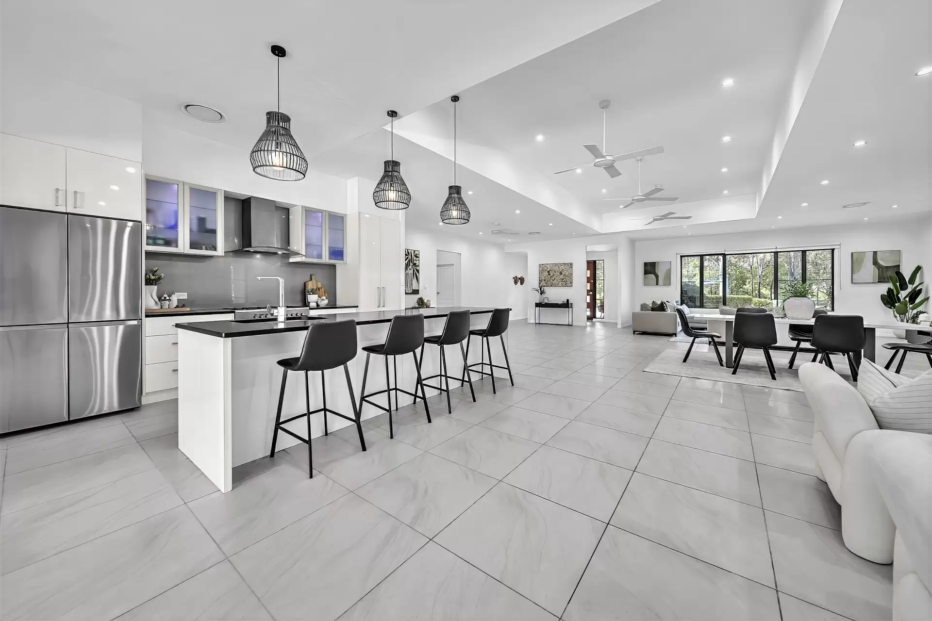 21 Mila Drive, Woodwark For Sale by  - image 1