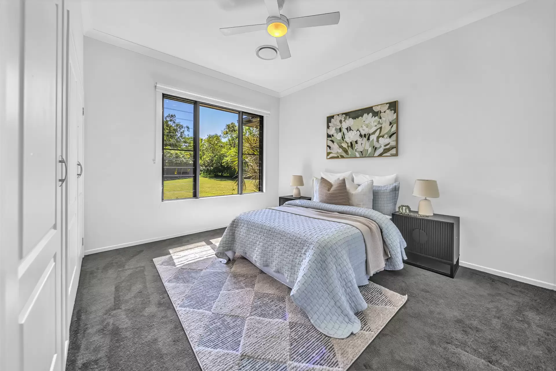 21 Mila Drive, Woodwark Sold by Queensland Sotheby's International Realty - image 1